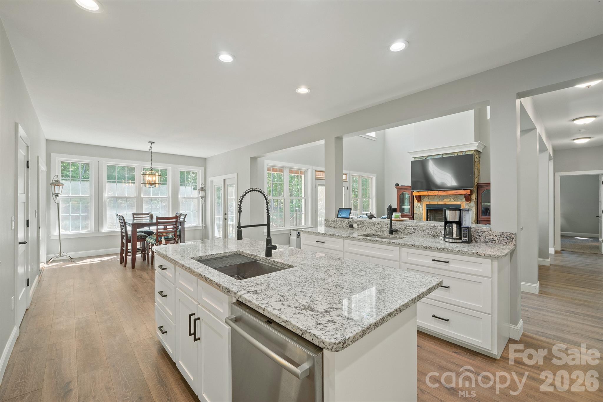 378 Walnut Tree Road — Statesville