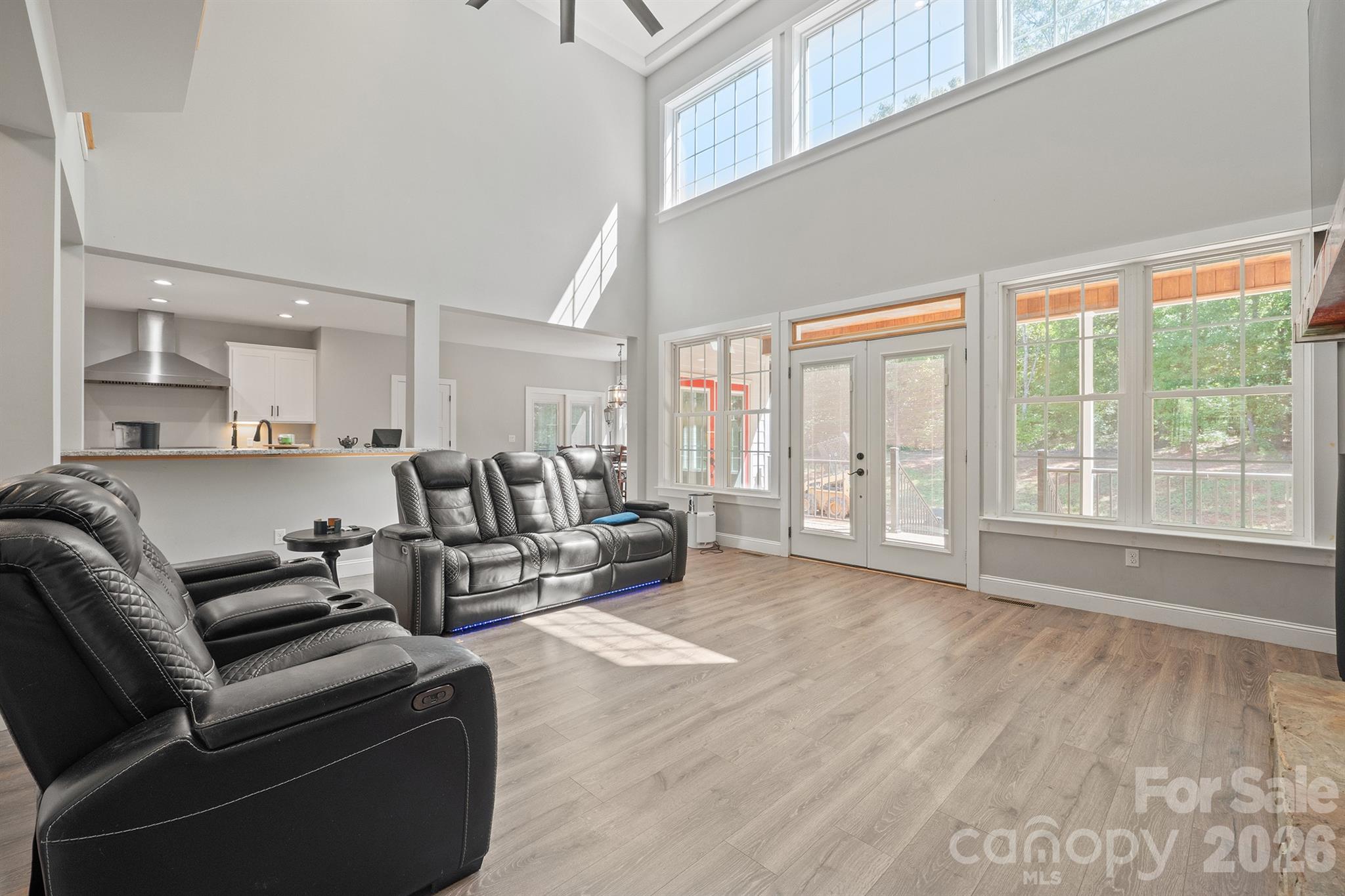 378 Walnut Tree Road — Statesville