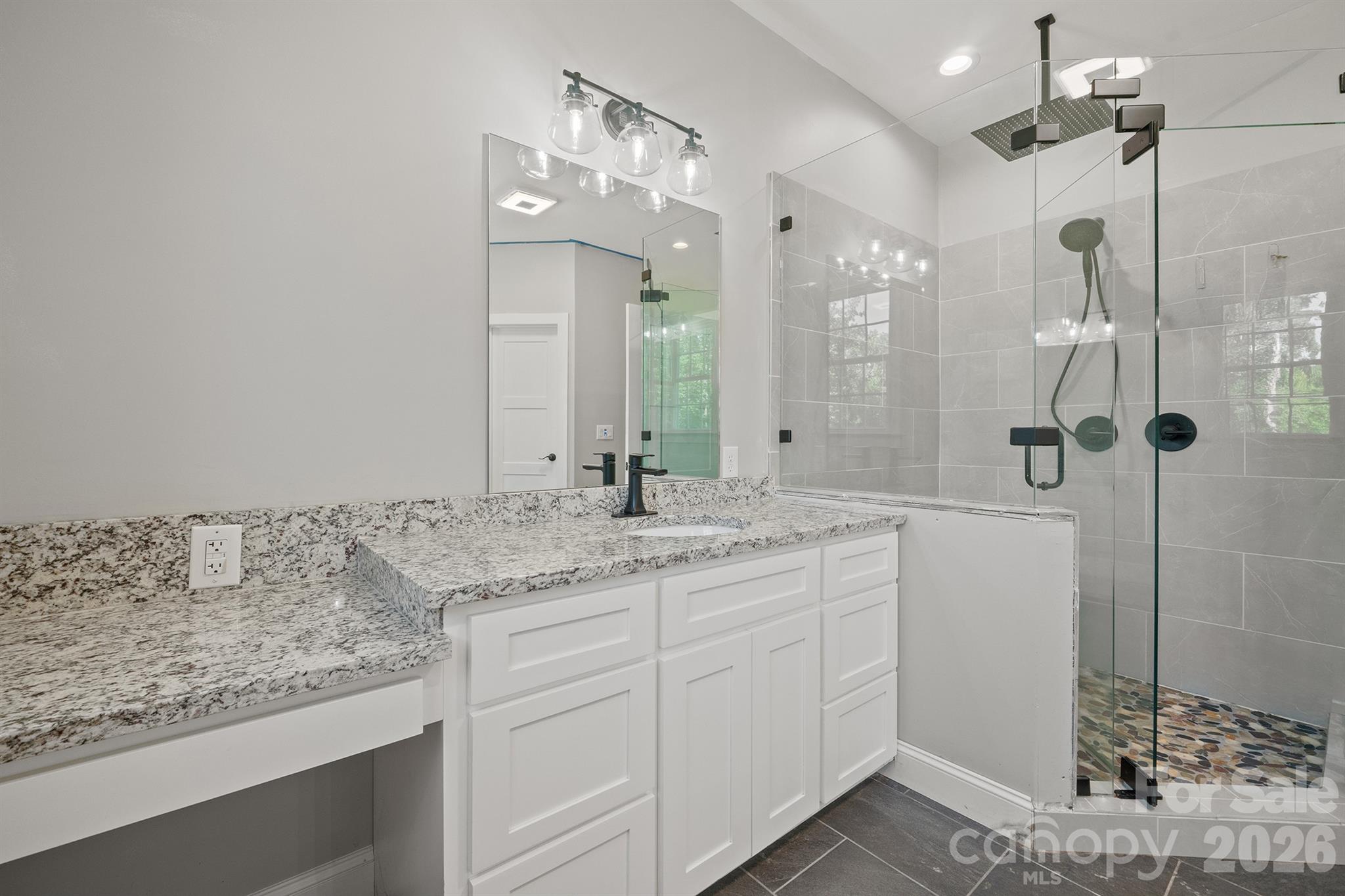 378 Walnut Tree Road — Statesville