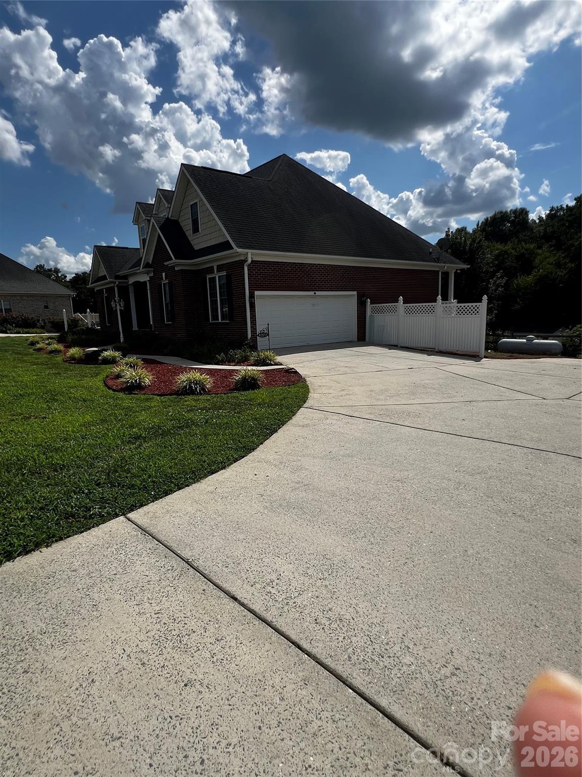 4209 Cheshire Glen Drive — Monroe