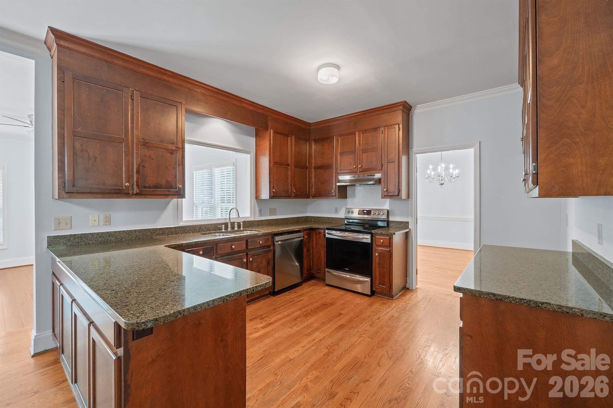 7000 Hollow Oak Drive — Charlotte