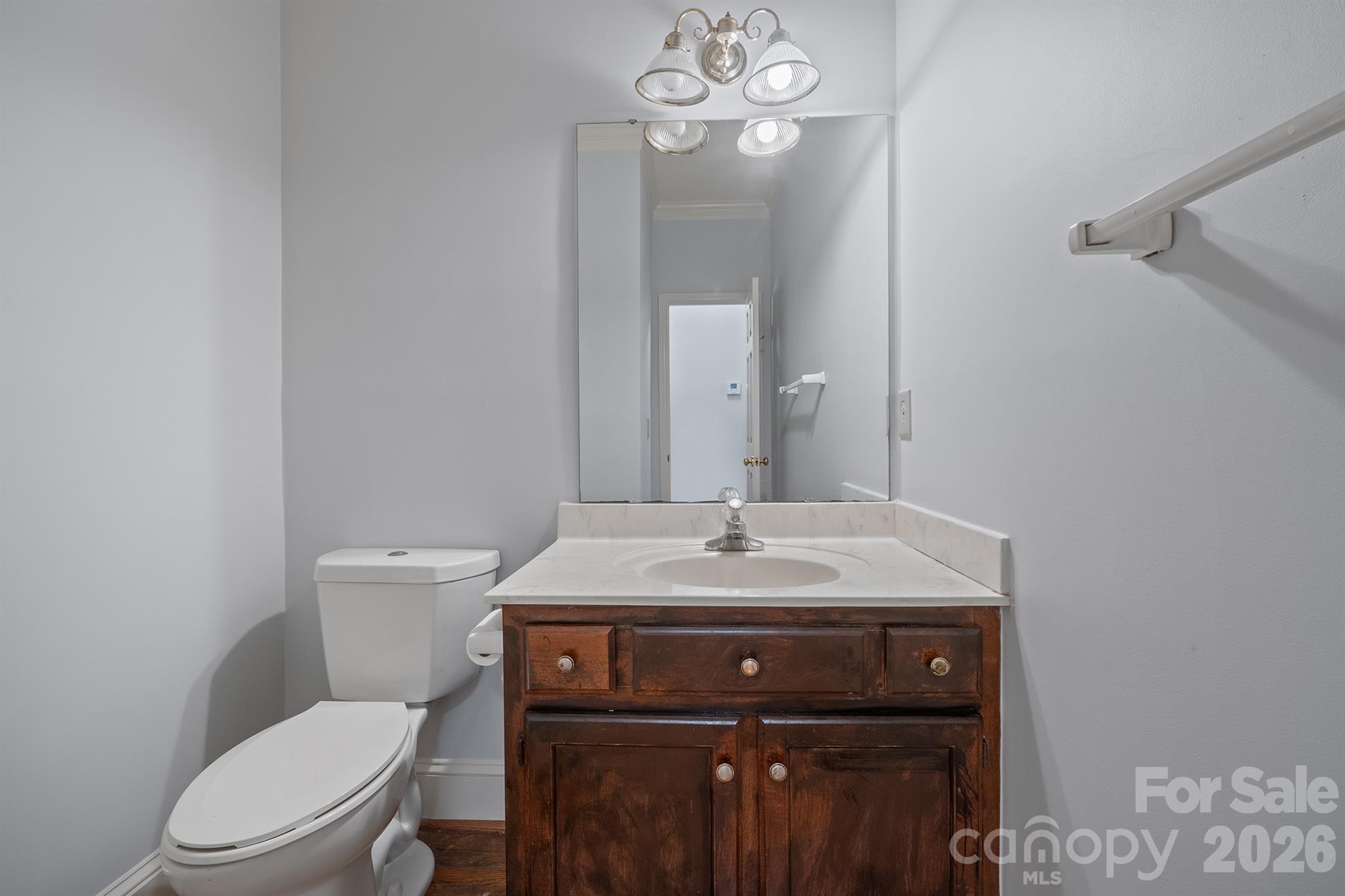 7000 Hollow Oak Drive — Charlotte