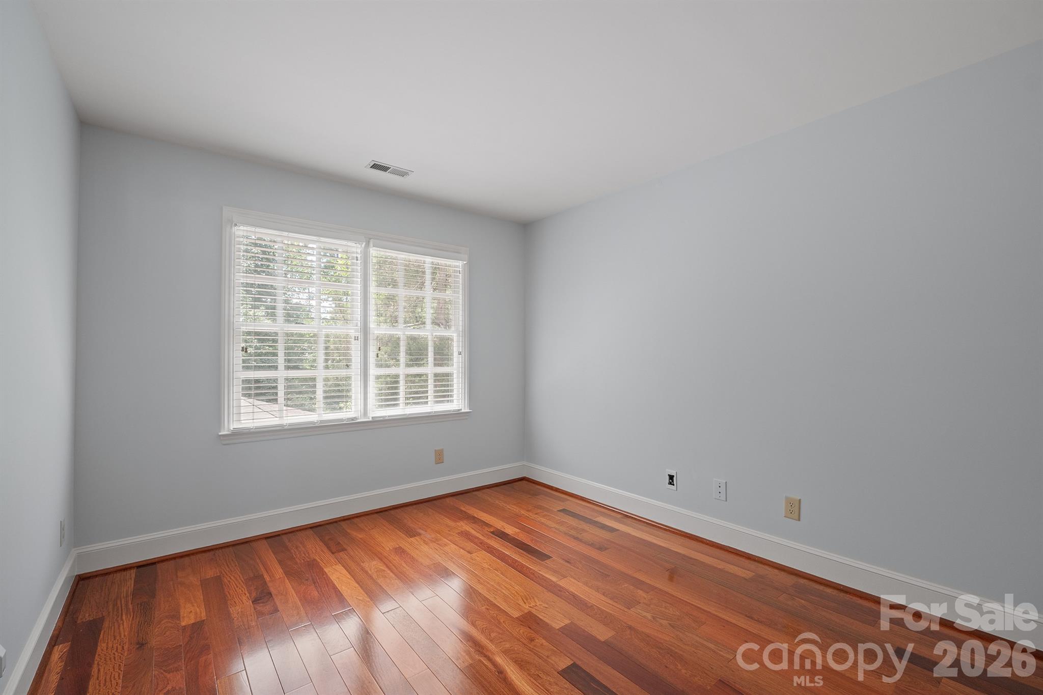 7000 Hollow Oak Drive — Charlotte