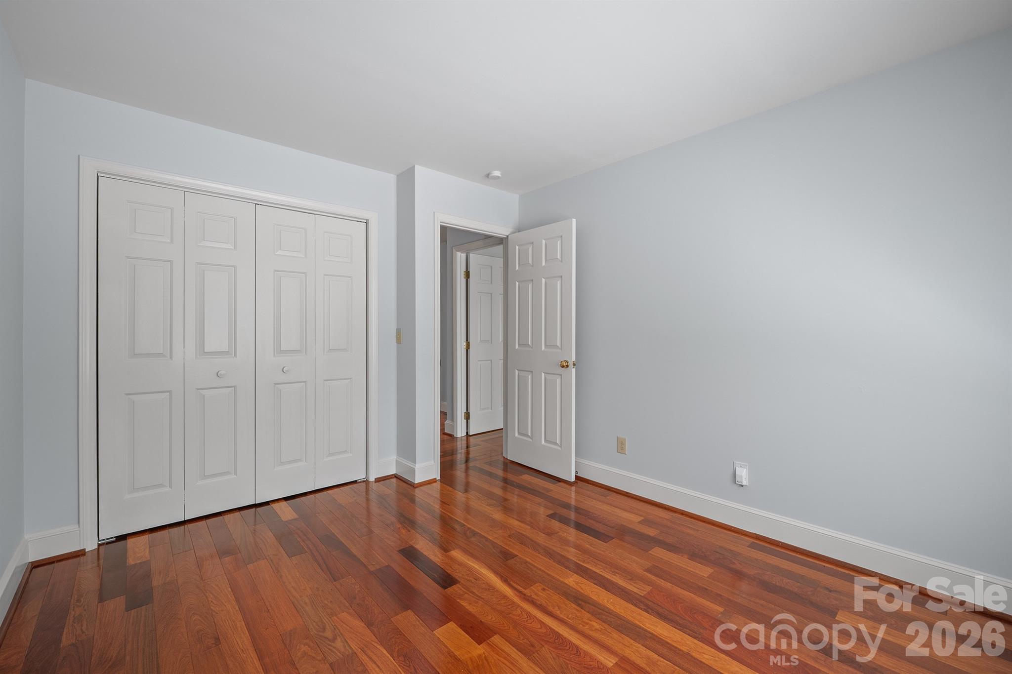 7000 Hollow Oak Drive — Charlotte