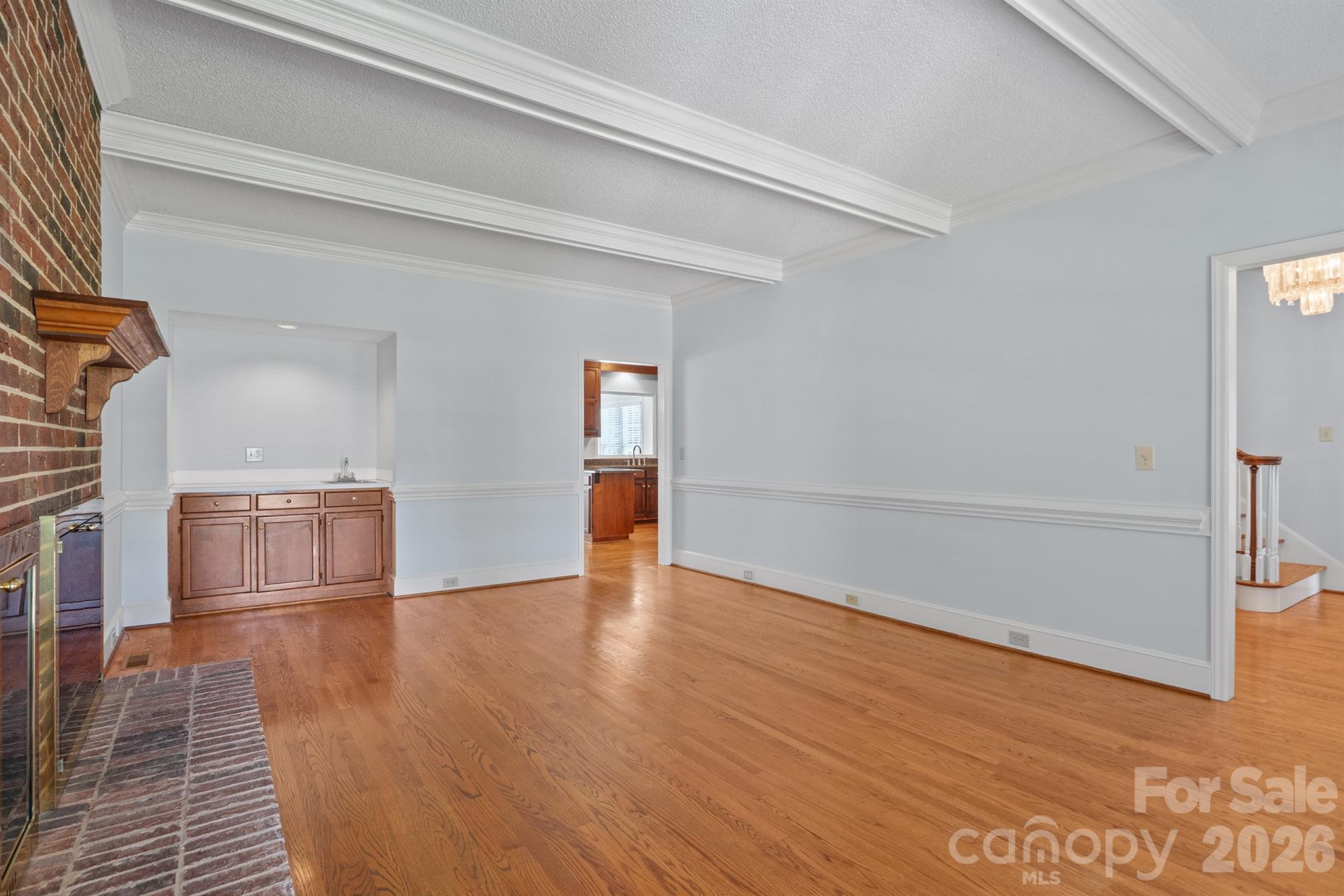 7000 Hollow Oak Drive — Charlotte