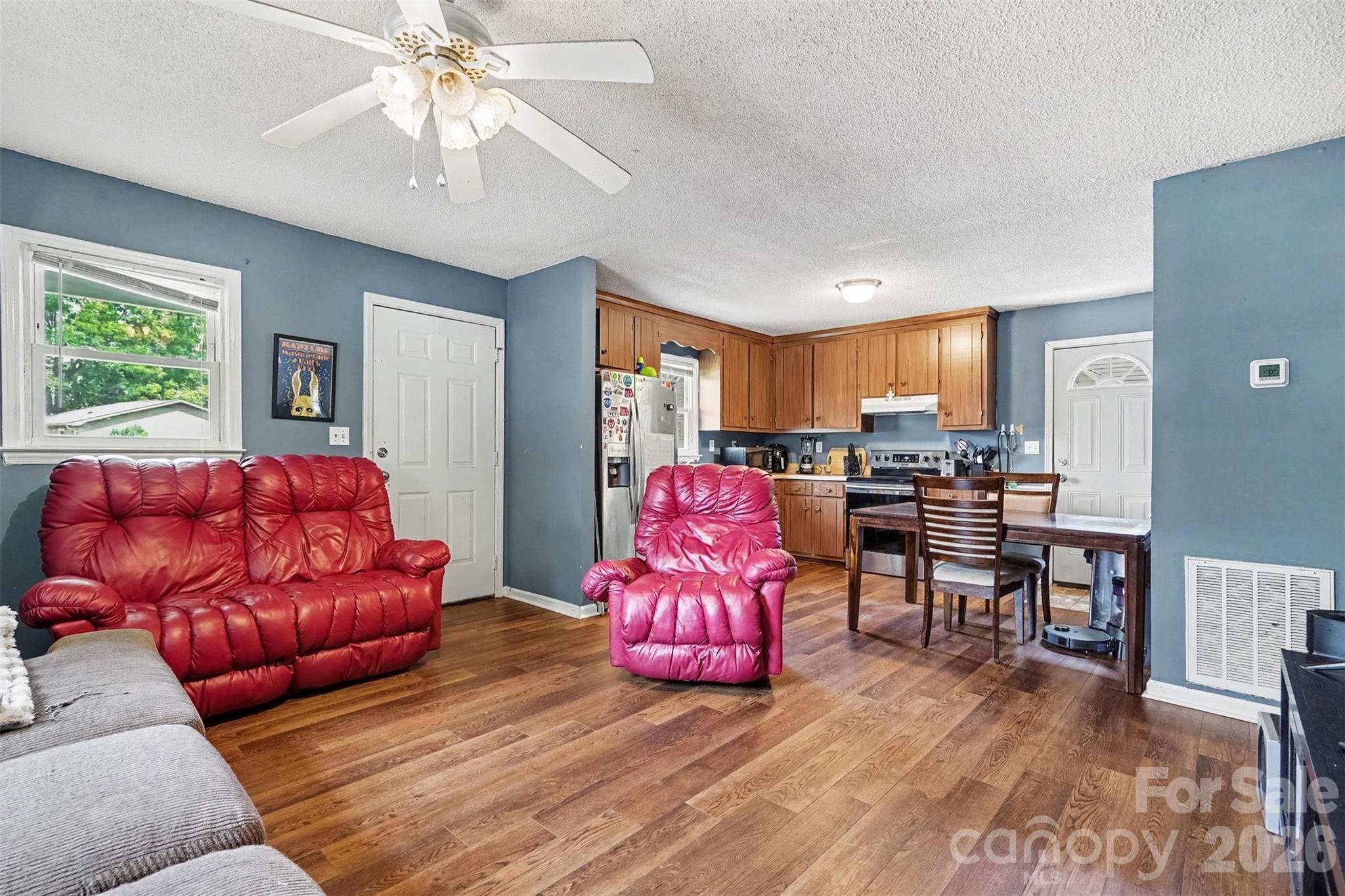 105 W Church Street — Granite Quarry