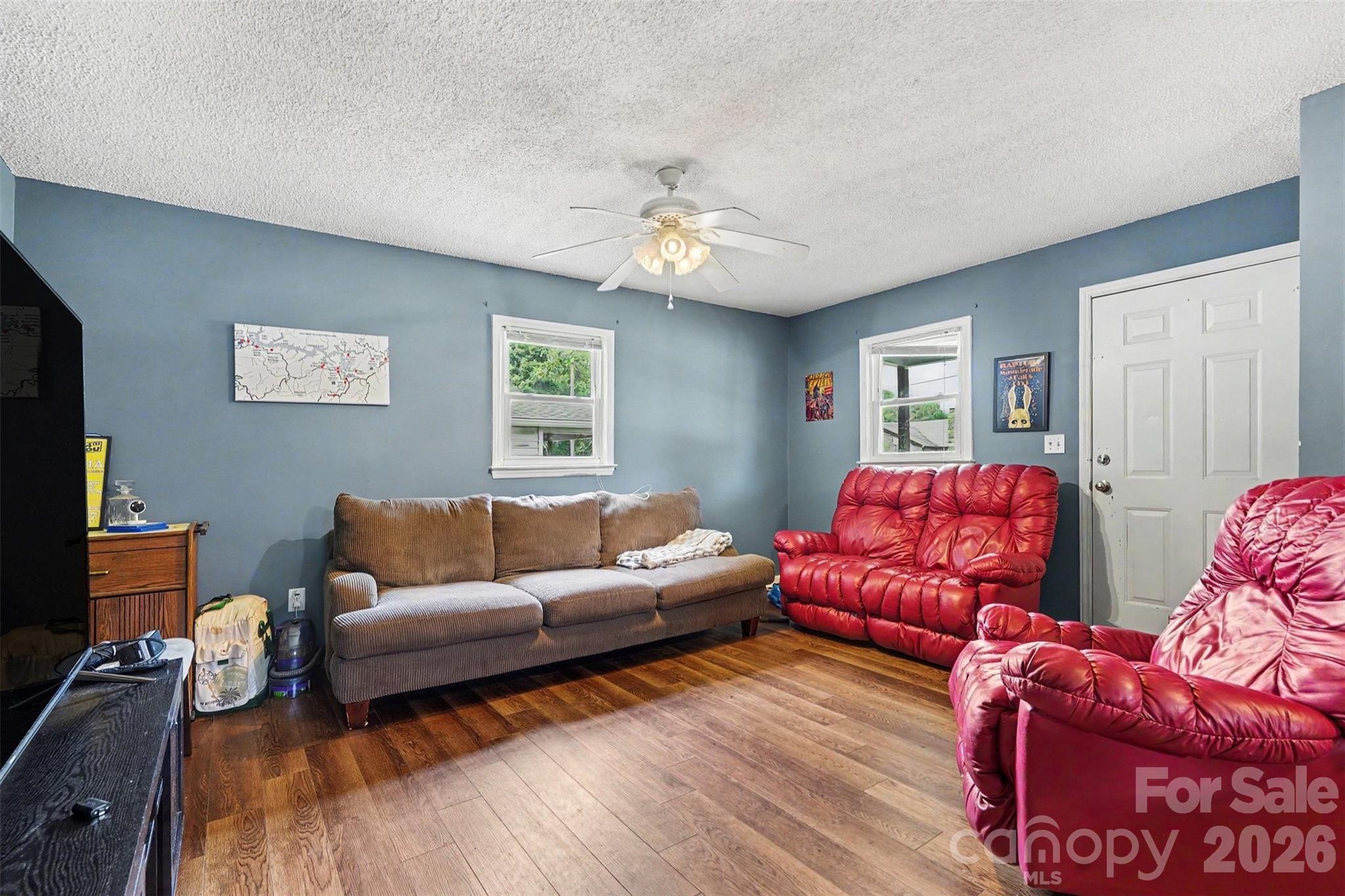 105 W Church Street — Granite Quarry