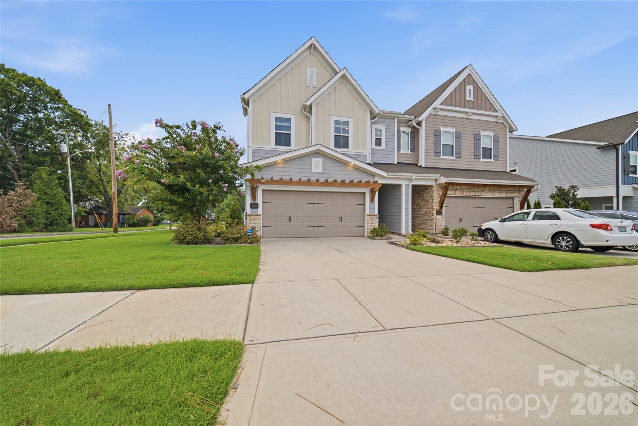 2503 Lydia Avenue — Charlotte