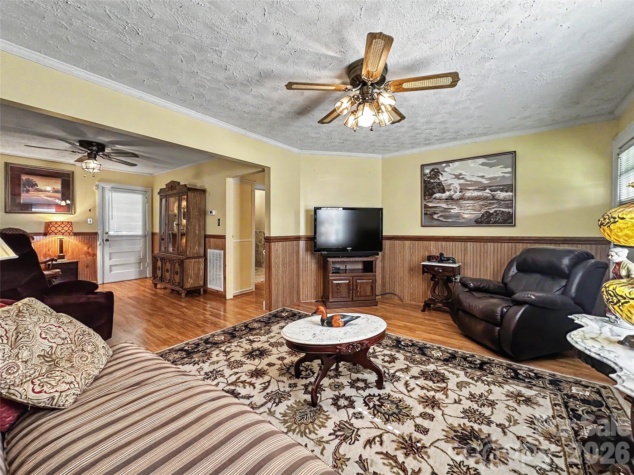 832 Baker Street — Statesville