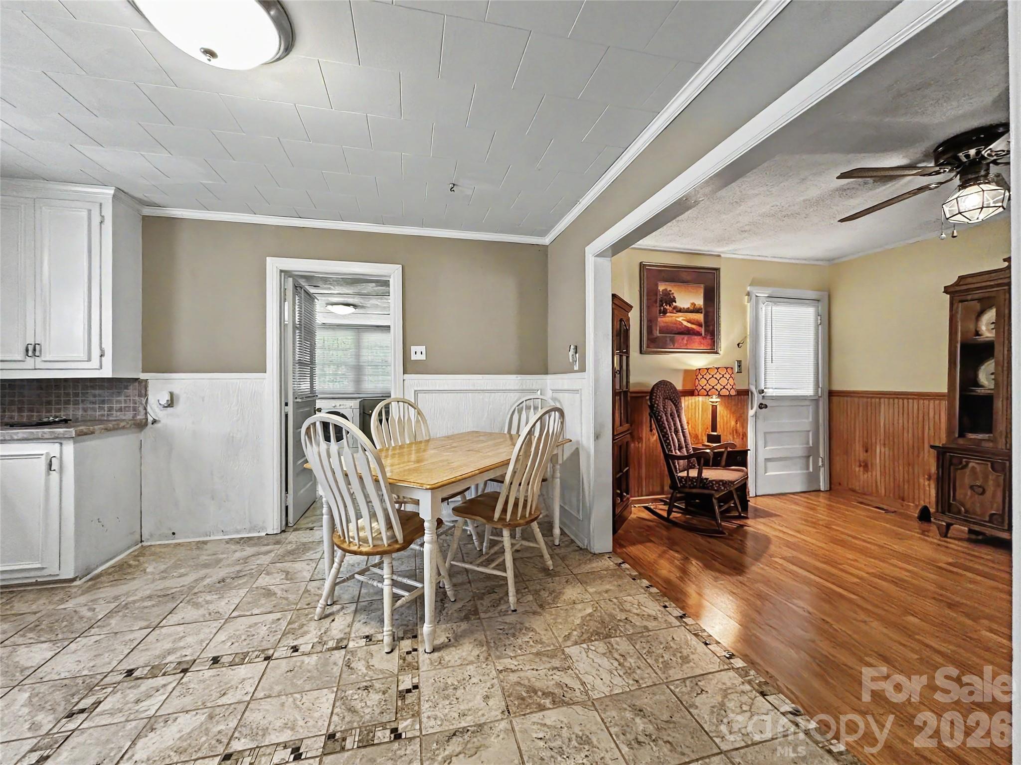 832 Baker Street — Statesville