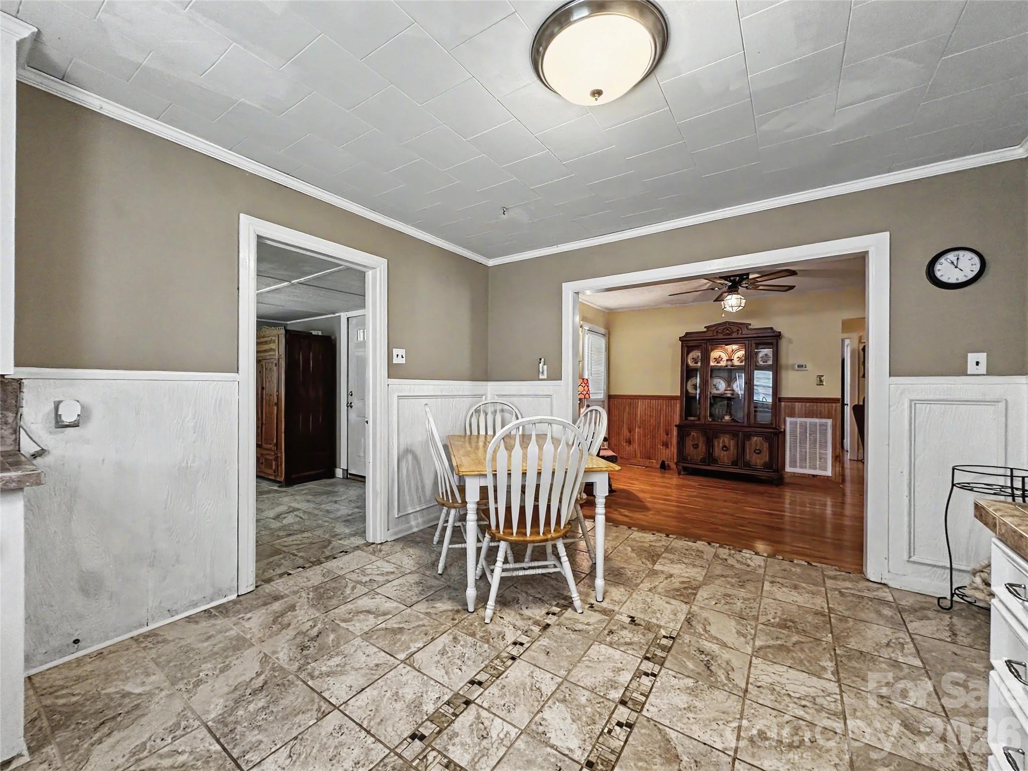 832 Baker Street — Statesville