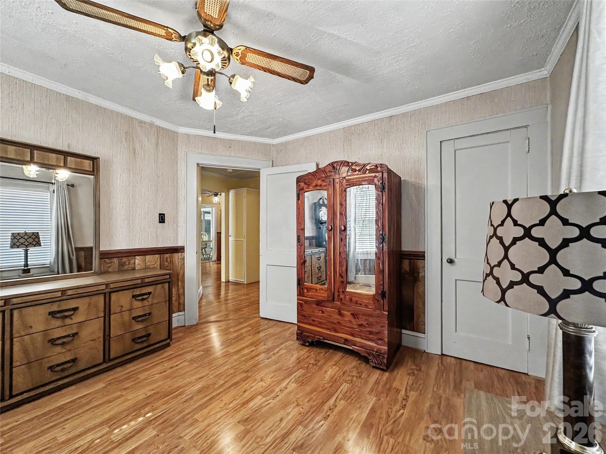 832 Baker Street — Statesville