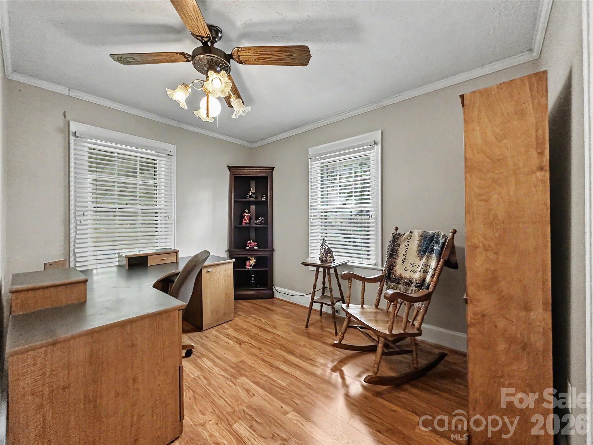 832 Baker Street — Statesville