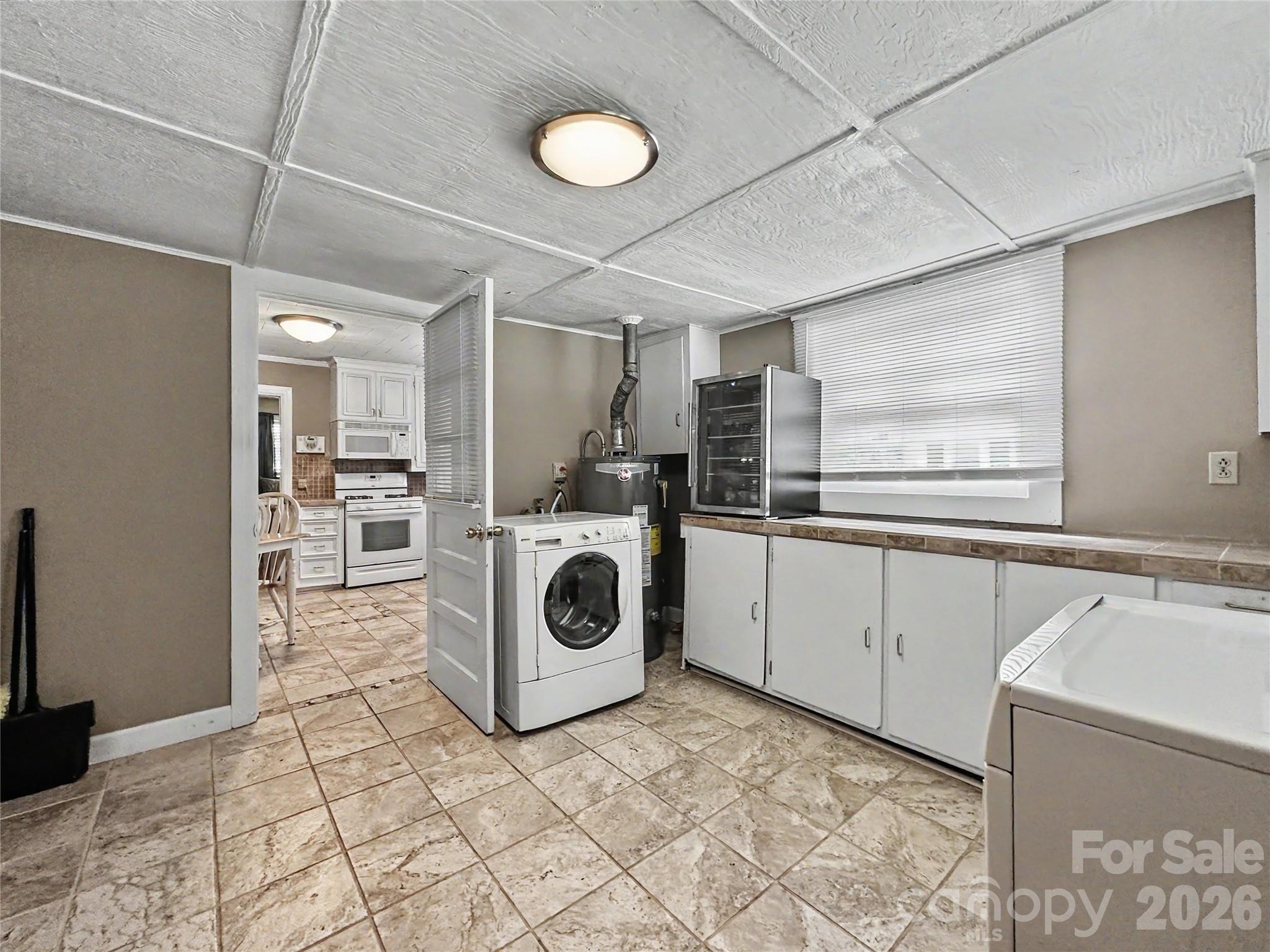 832 Baker Street — Statesville