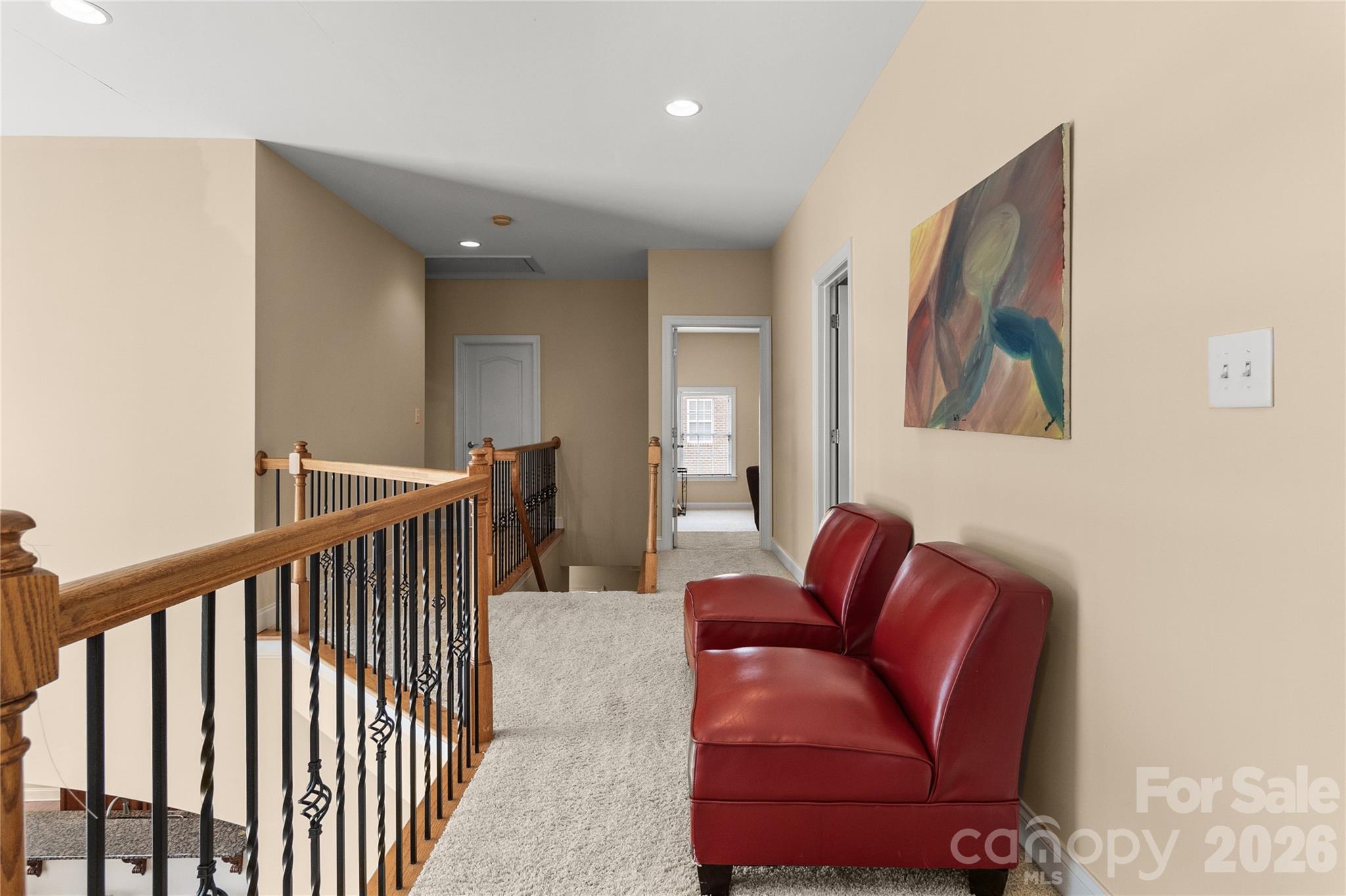 8744 Savannah Road — Harrisburg