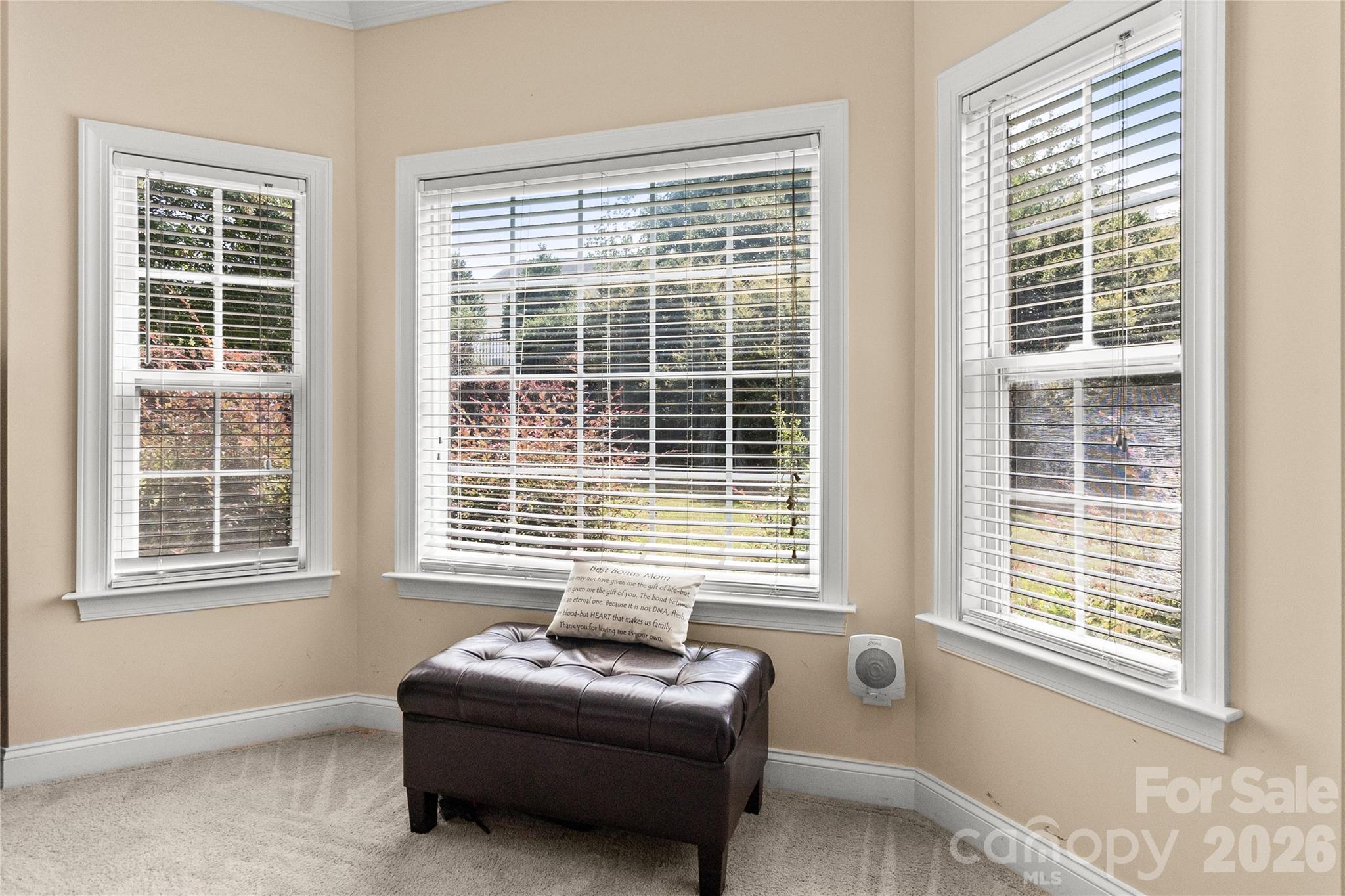 8744 Savannah Road — Harrisburg