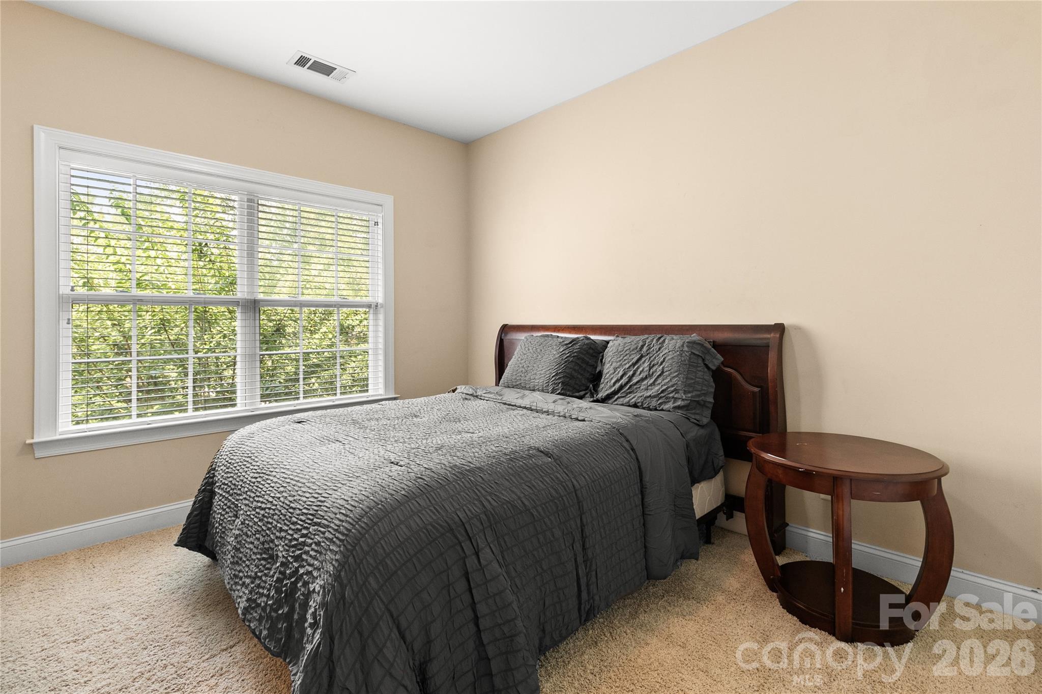 8744 Savannah Road — Harrisburg