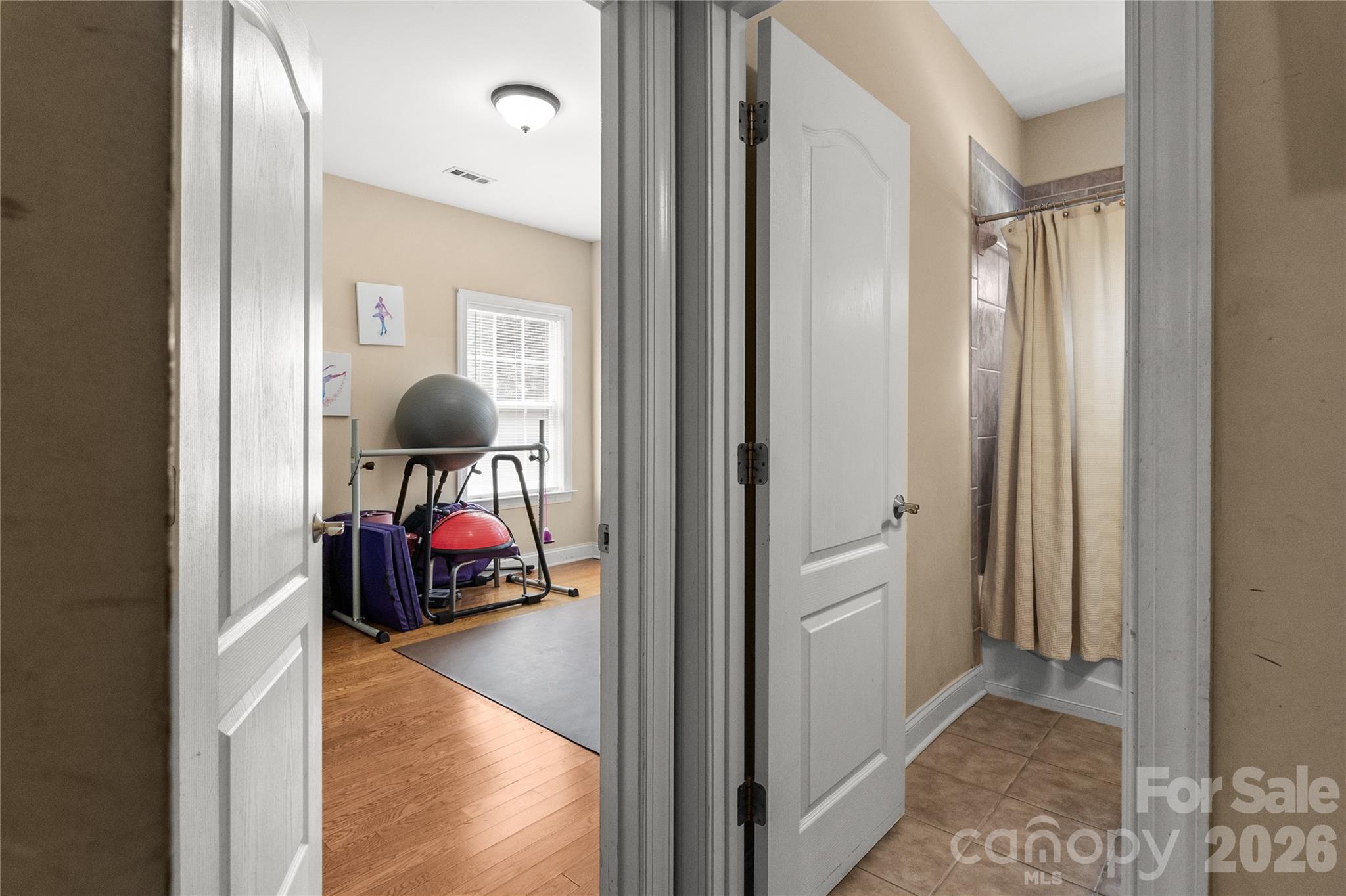 8744 Savannah Road — Harrisburg
