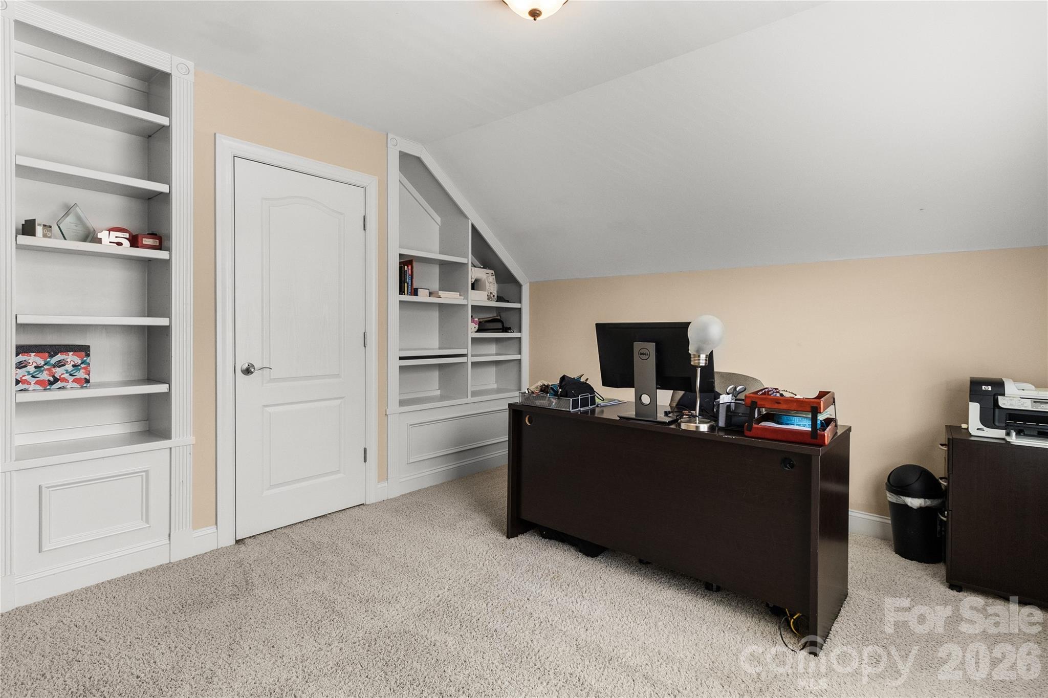 8744 Savannah Road — Harrisburg