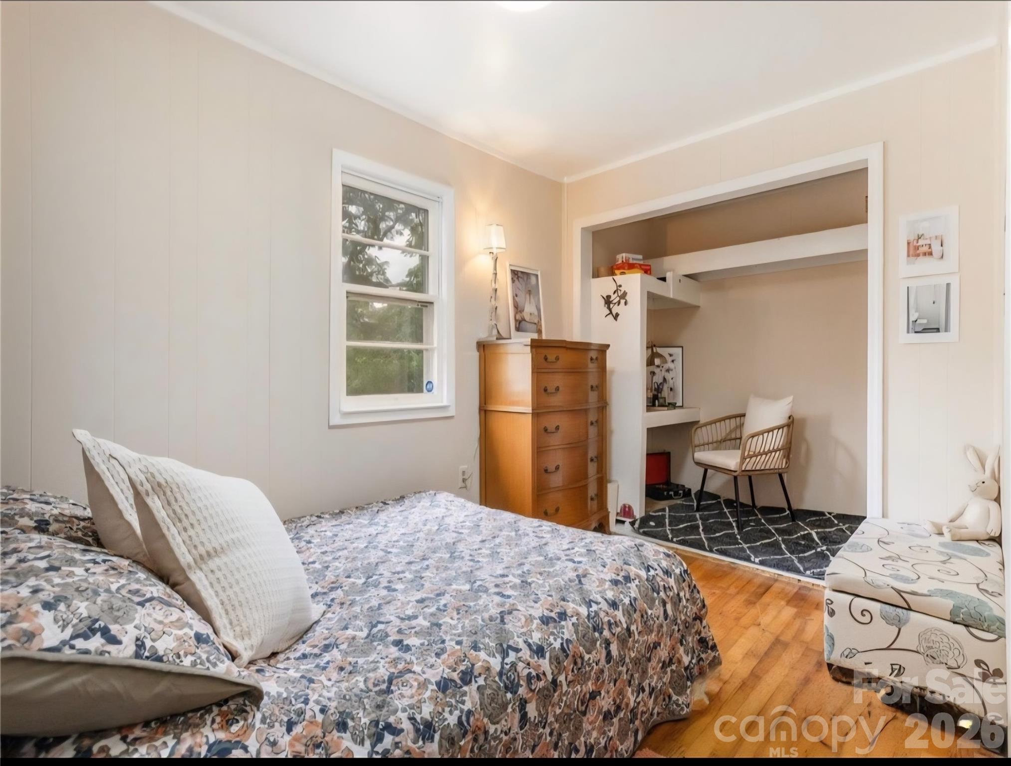 1323 Locust Grove Road — Hendersonville