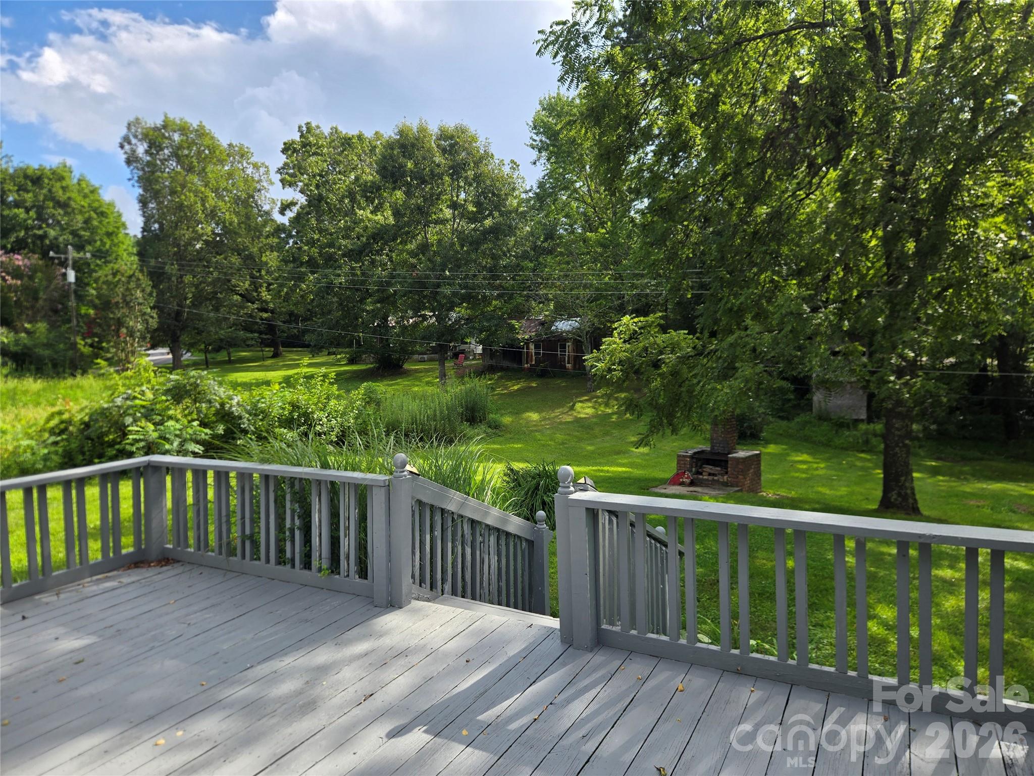 1323 Locust Grove Road — Hendersonville