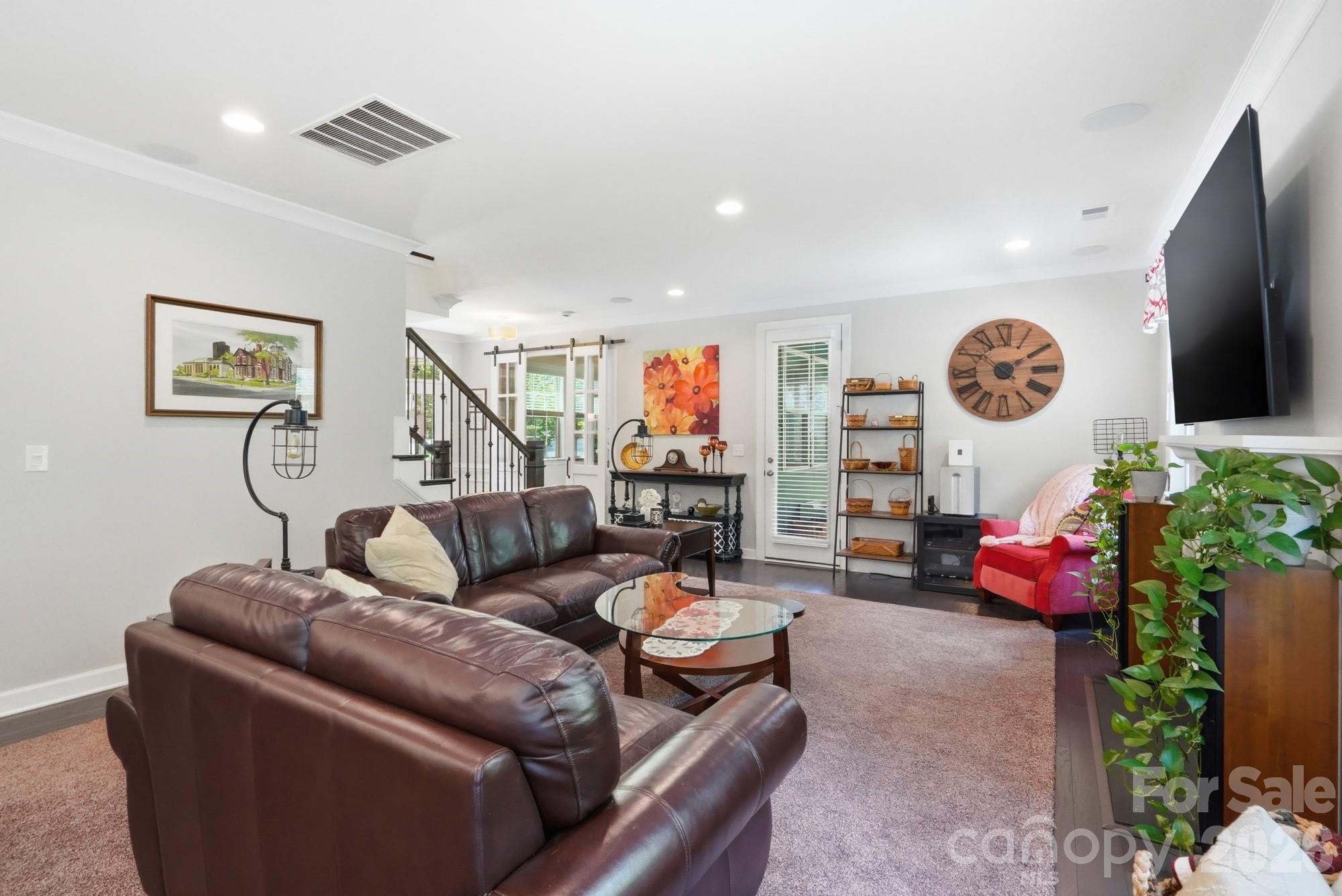 561 Sandbar Point — Lake Wylie