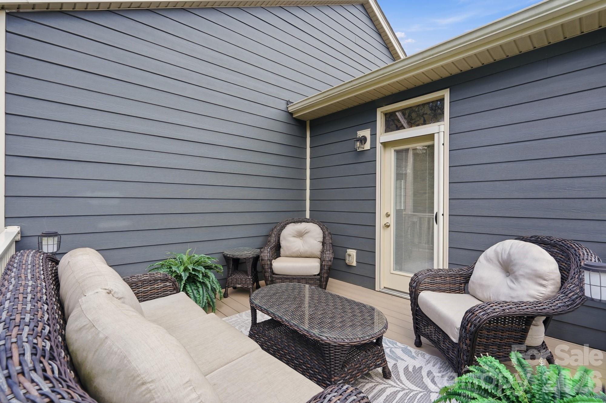 561 Sandbar Point — Lake Wylie