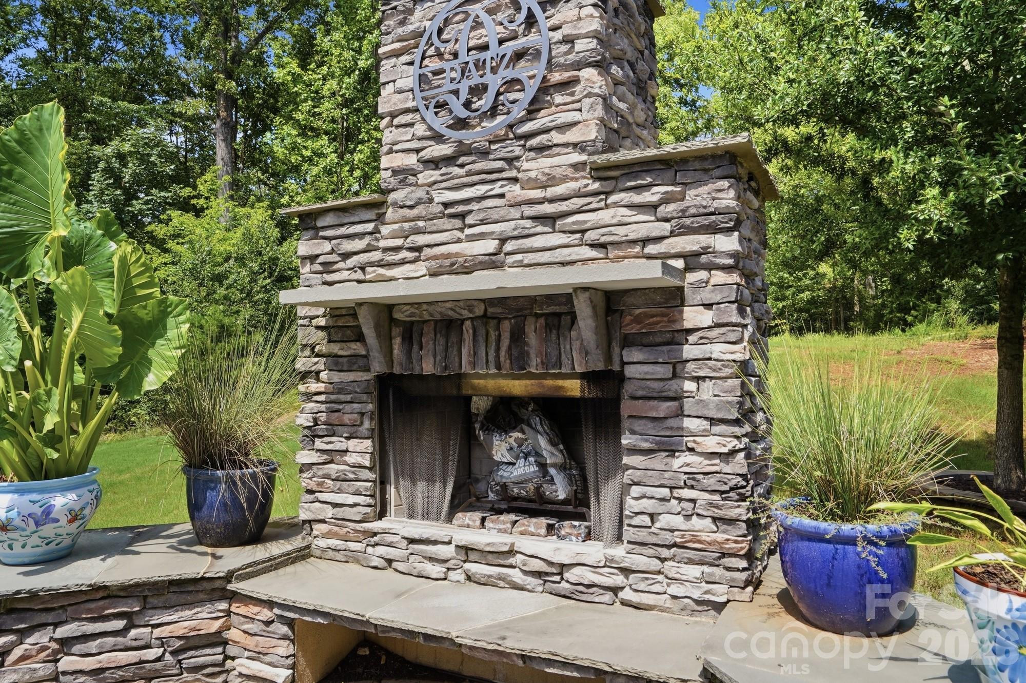 561 Sandbar Point — Lake Wylie