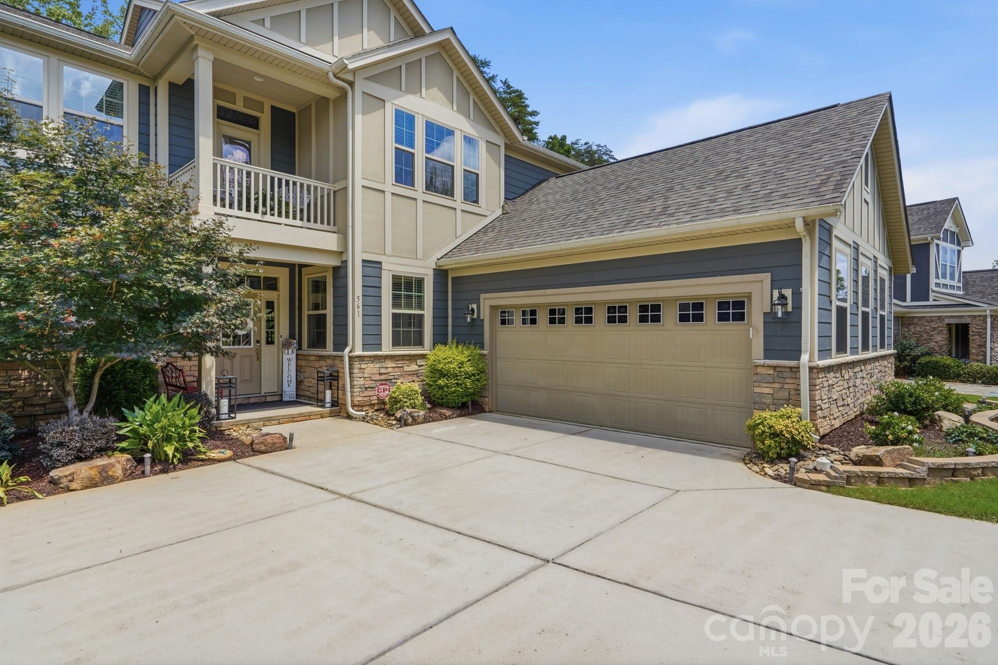 561 Sandbar Point — Lake Wylie