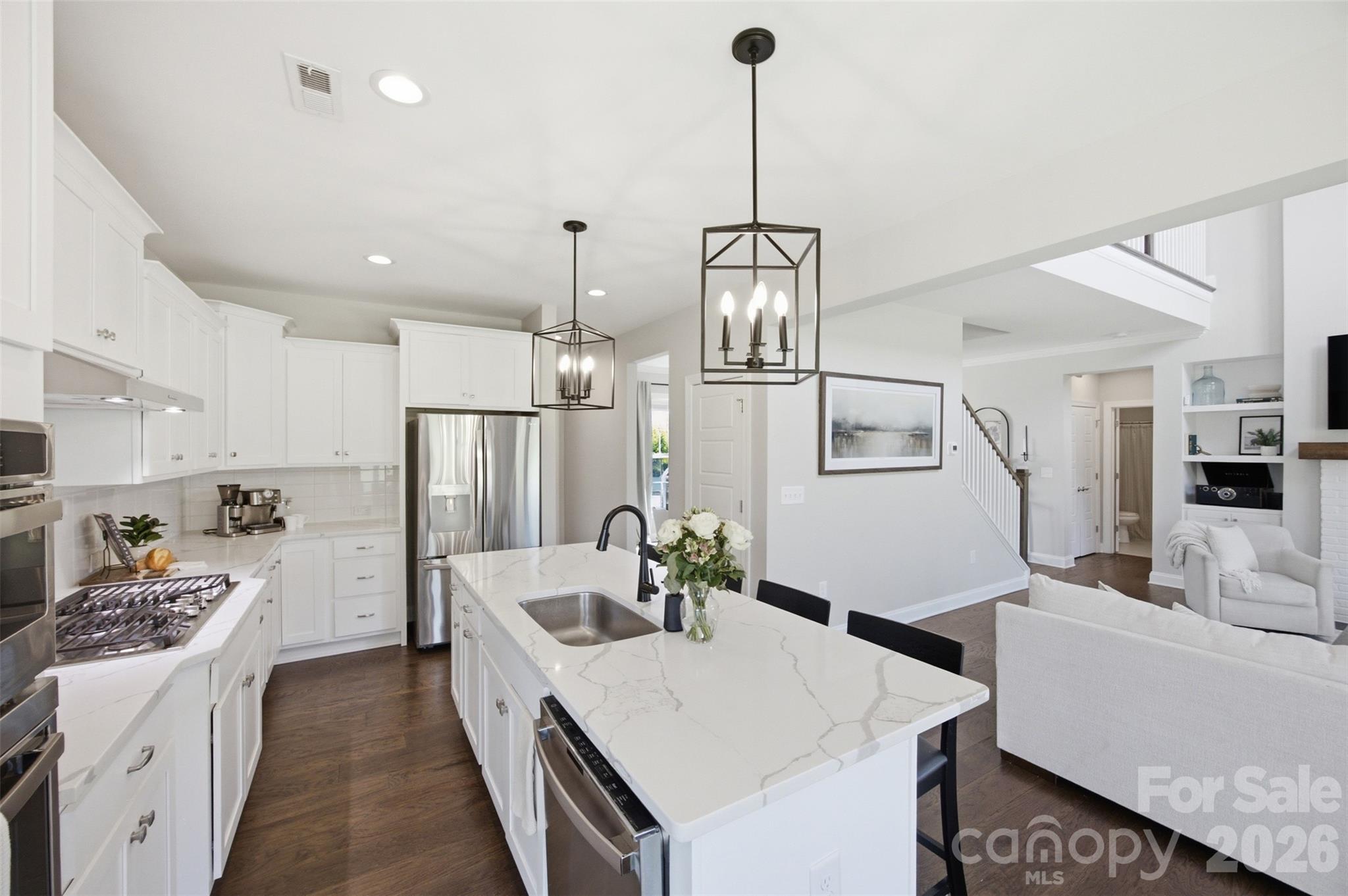 7025 Kingfisher Way — Belmont
