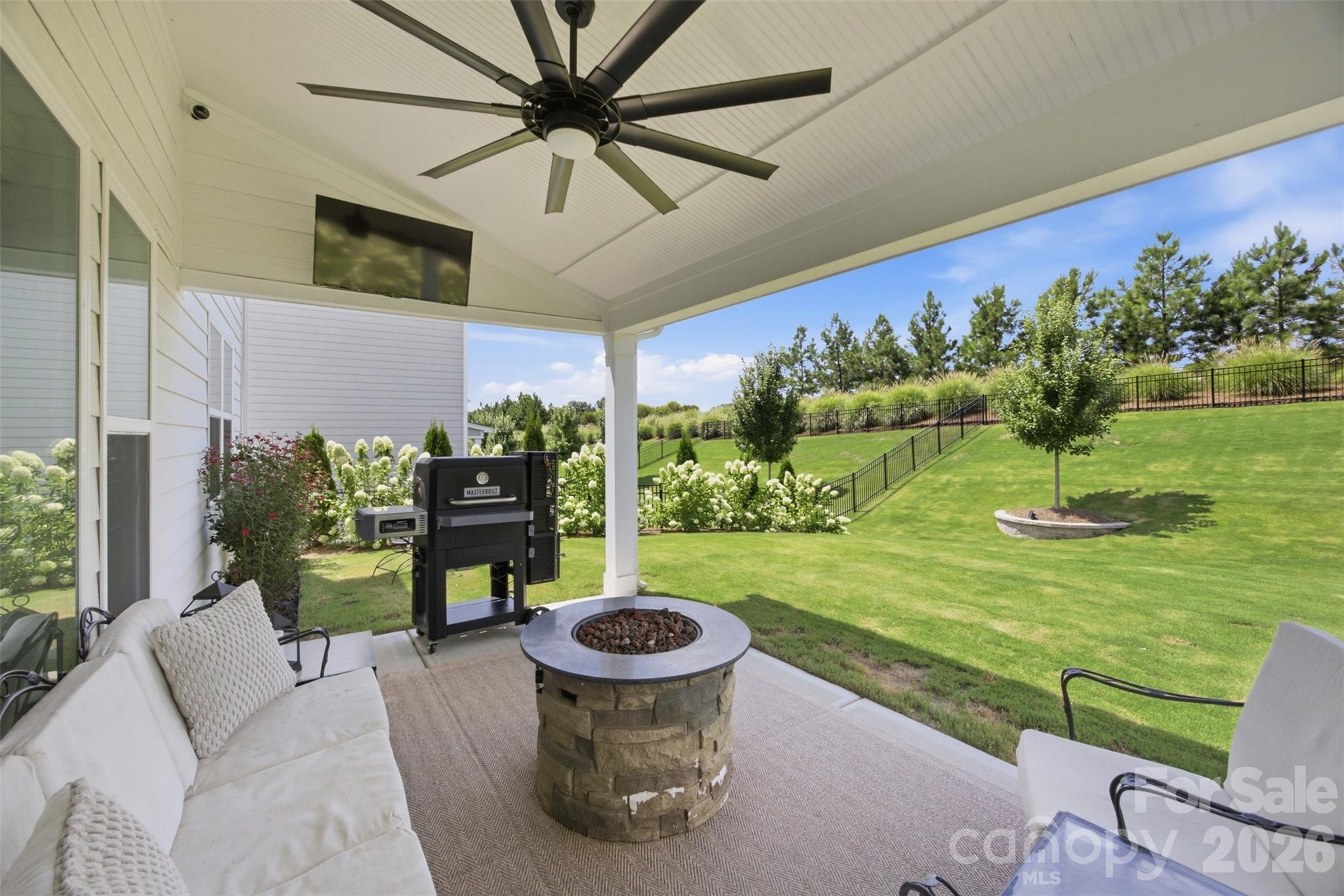 7025 Kingfisher Way — Belmont