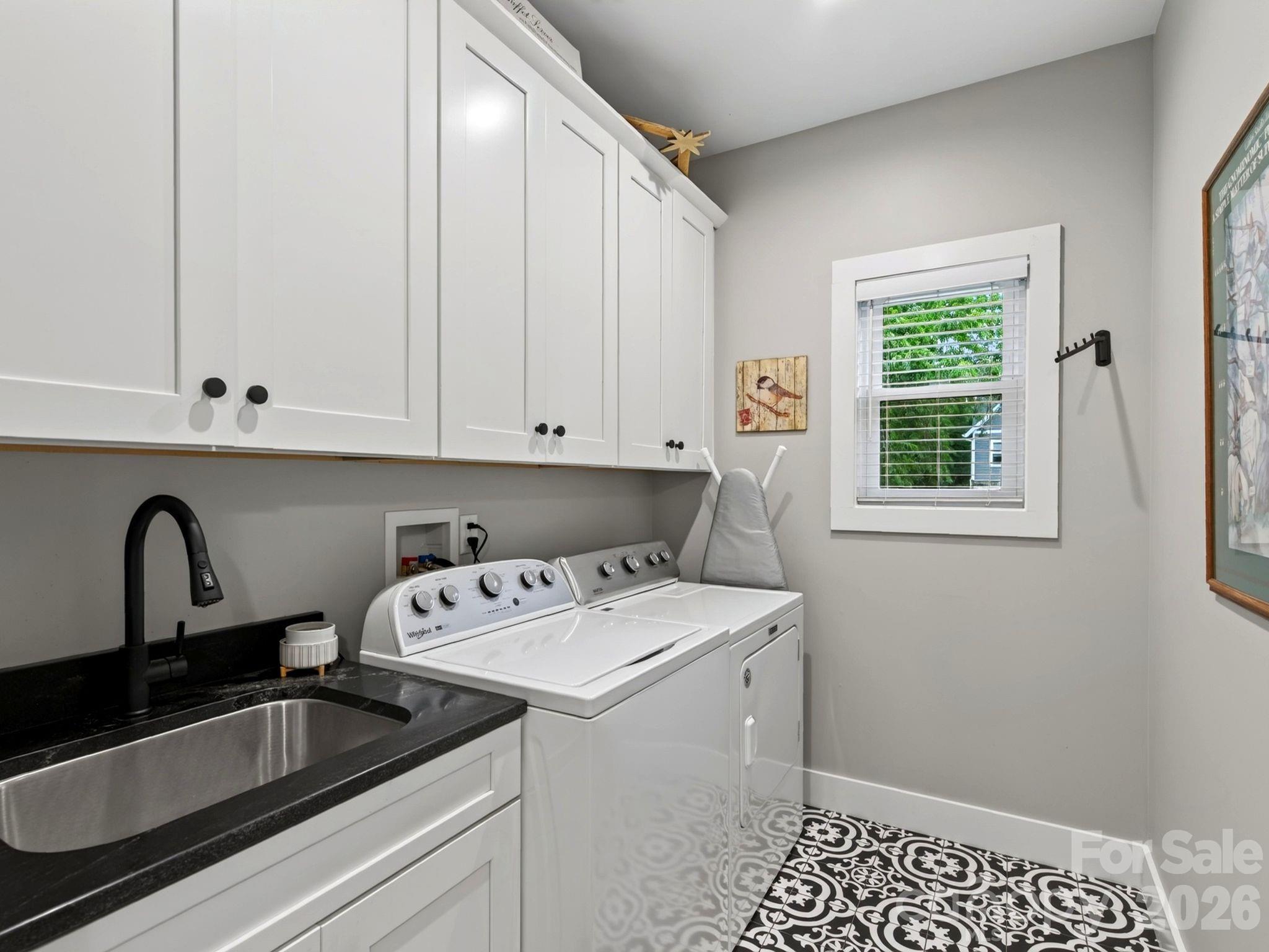 35 Meadow Haven Court — Mills River