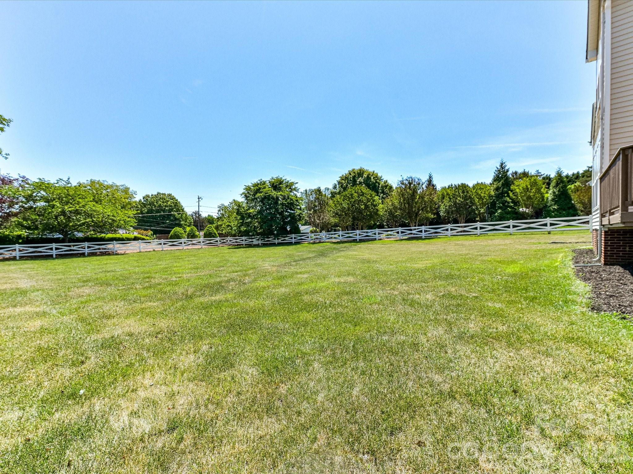 139 Corona Circle — Mooresville