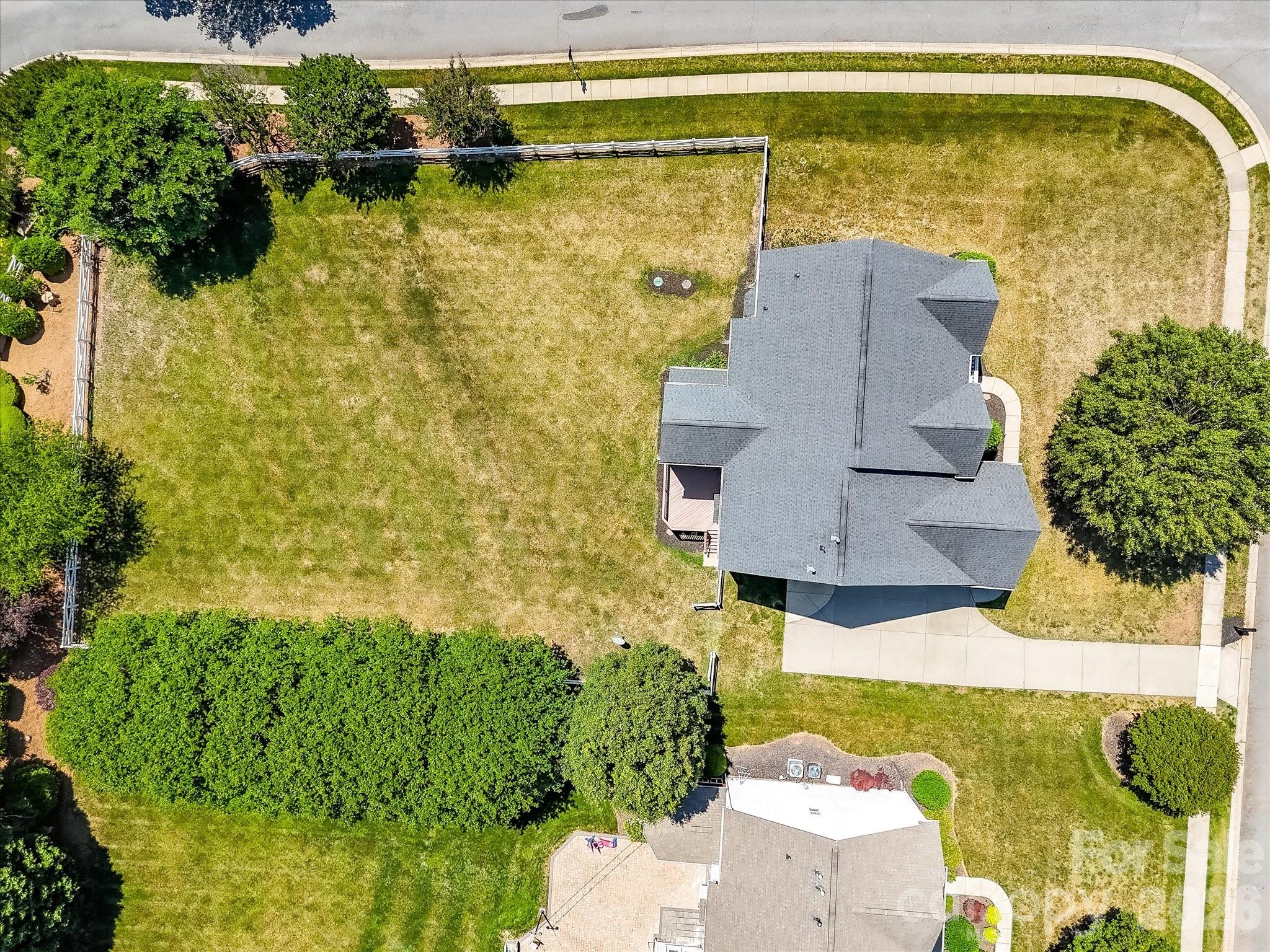 139 Corona Circle — Mooresville