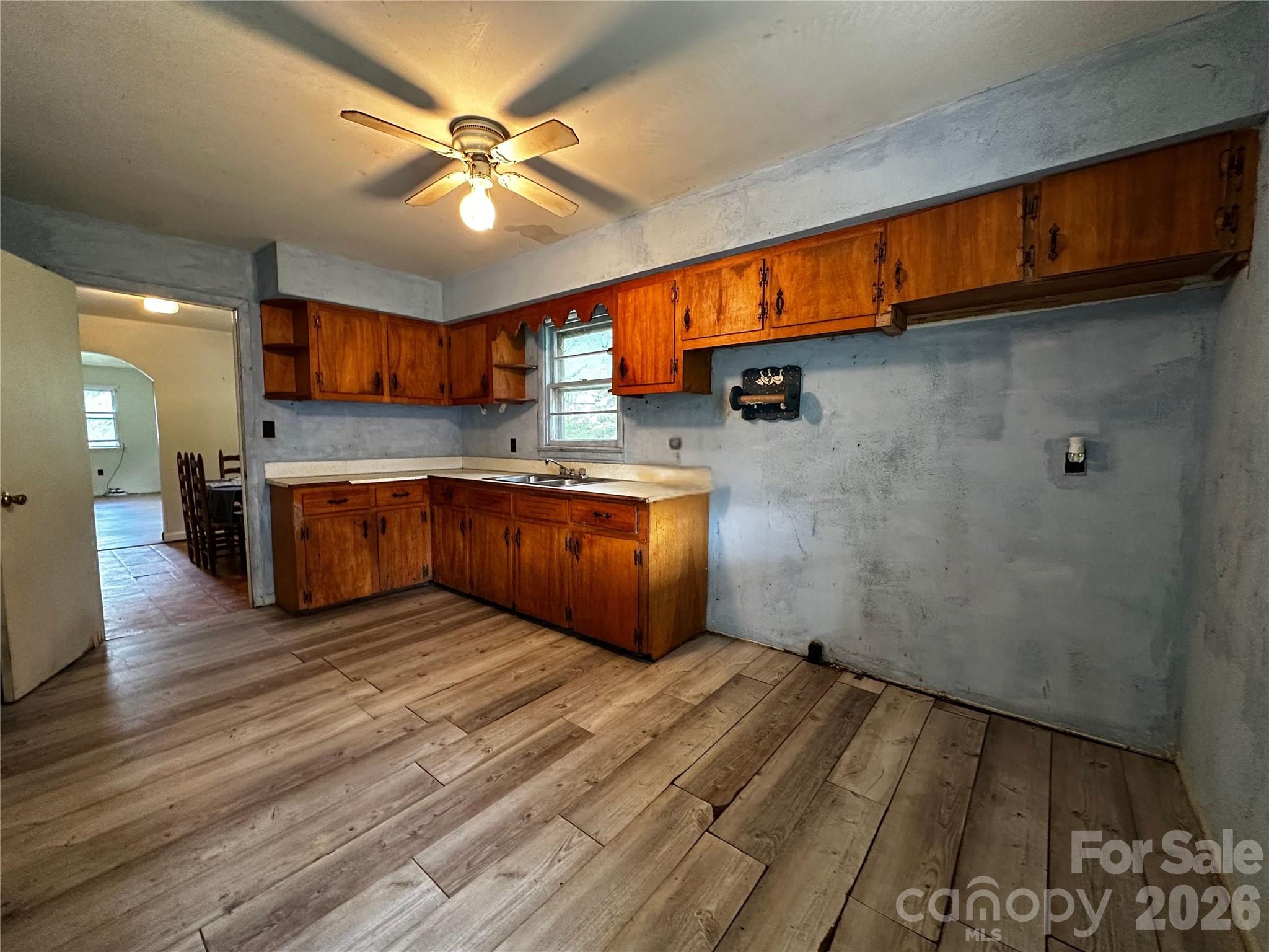 440 US 19e Highway — Spruce Pine