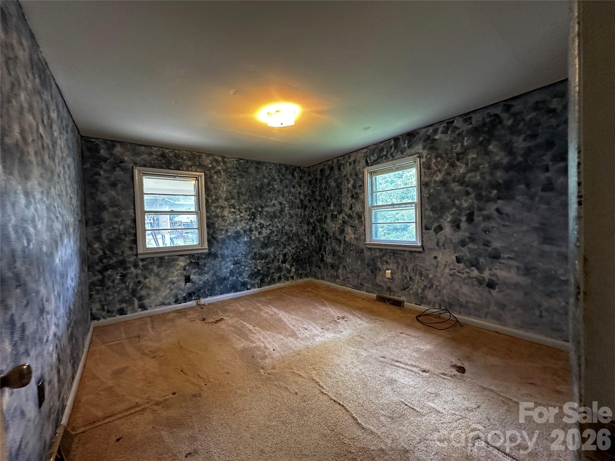 440 US 19e Highway — Spruce Pine