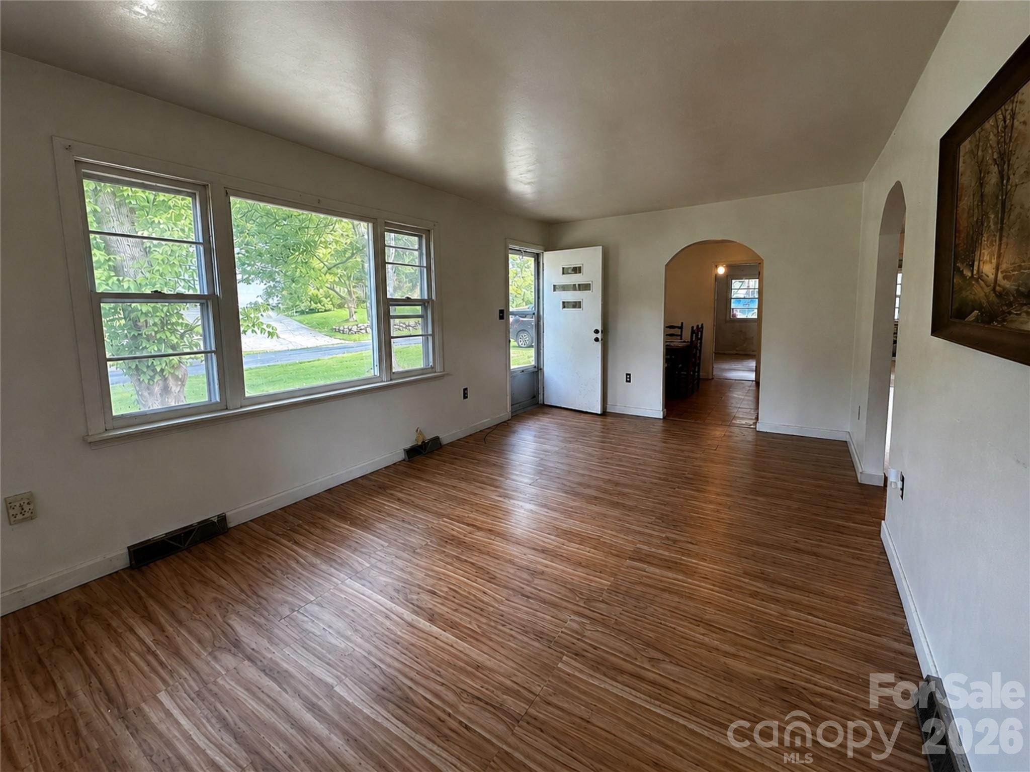 440 US 19e Highway — Spruce Pine