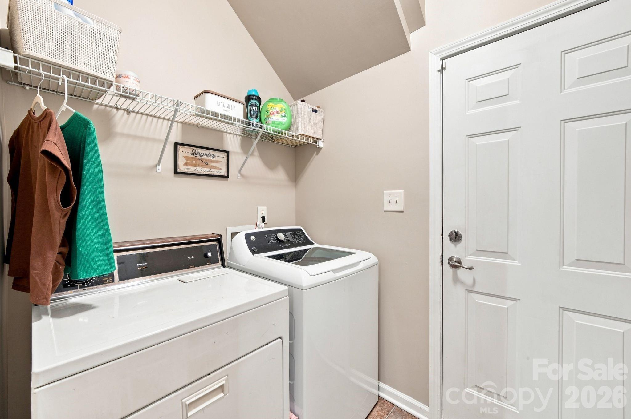 4008 Asher Court — Charlotte
