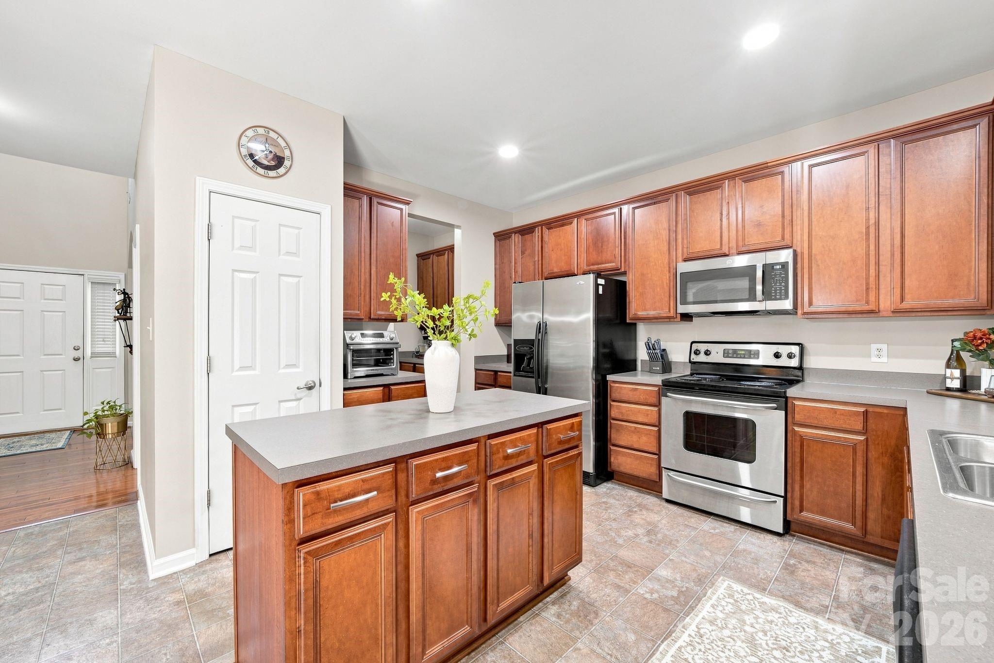 4008 Asher Court — Charlotte