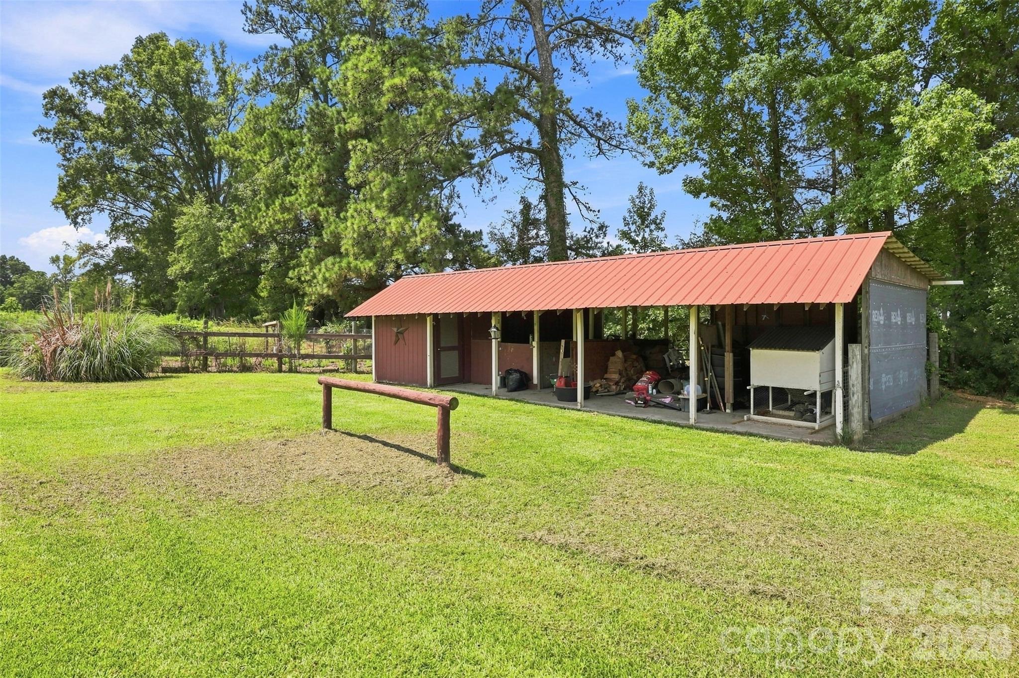650 Monticello Road — Lancaster