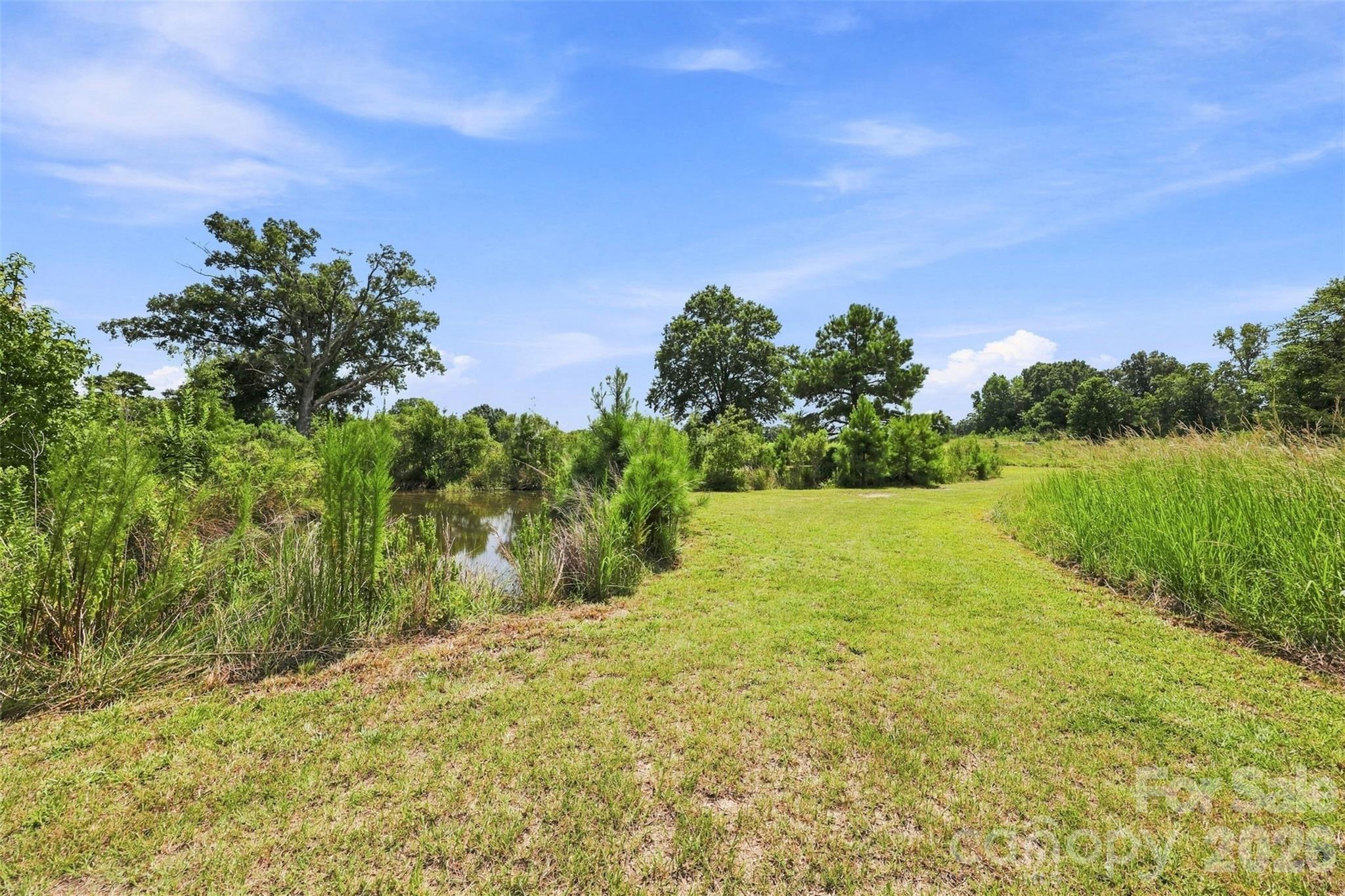 650 Monticello Road — Lancaster