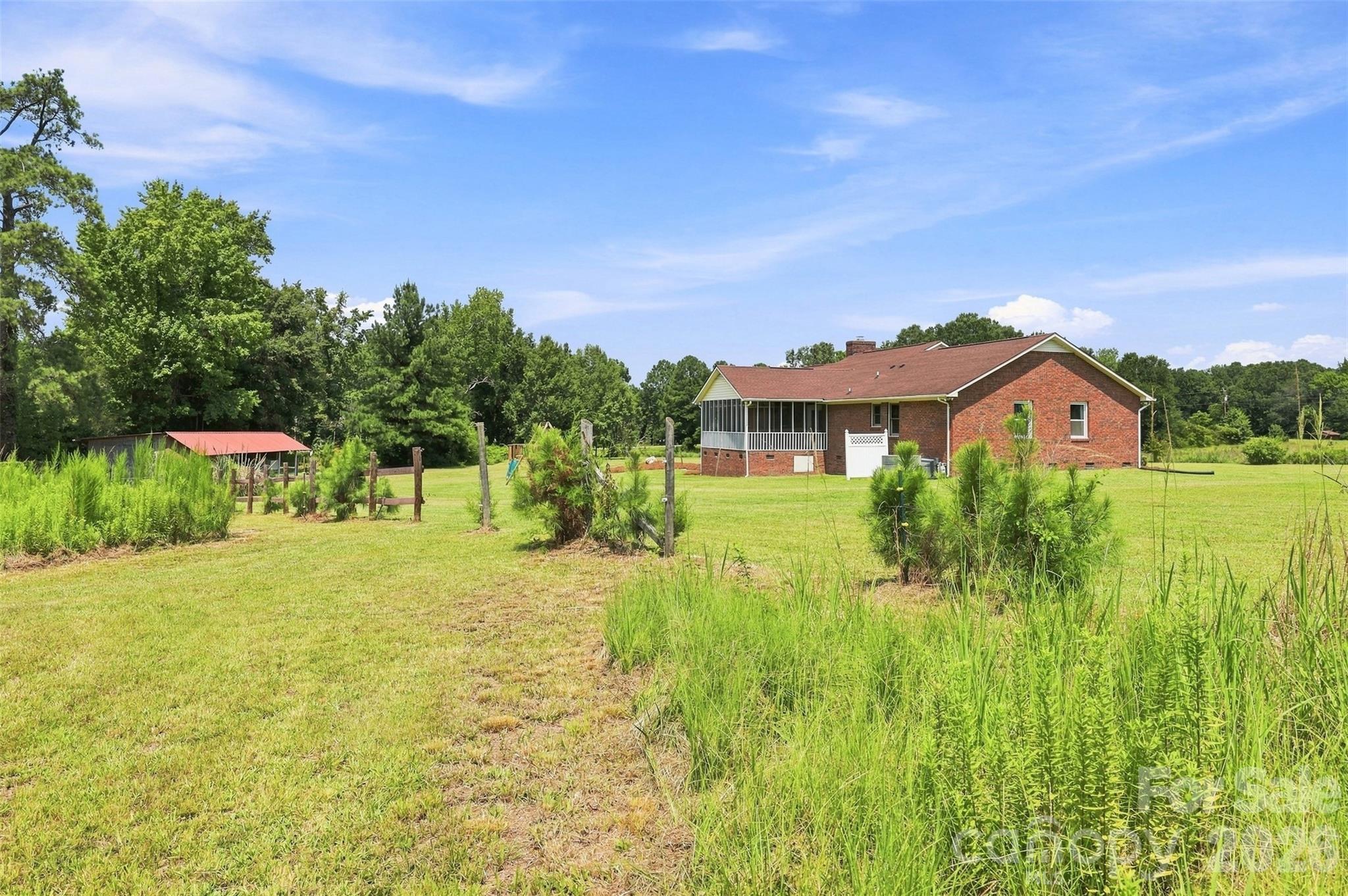 650 Monticello Road — Lancaster