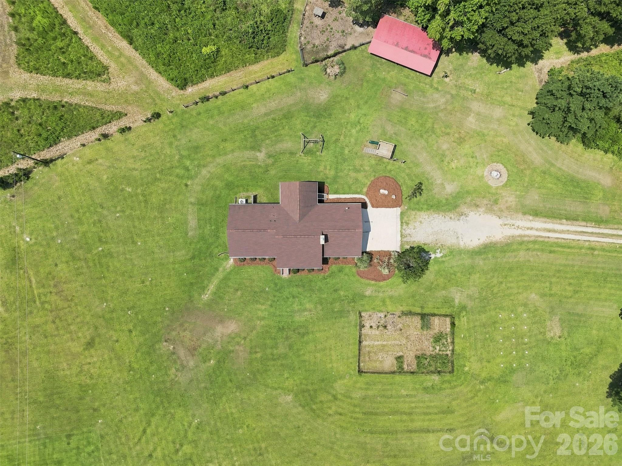 650 Monticello Road — Lancaster