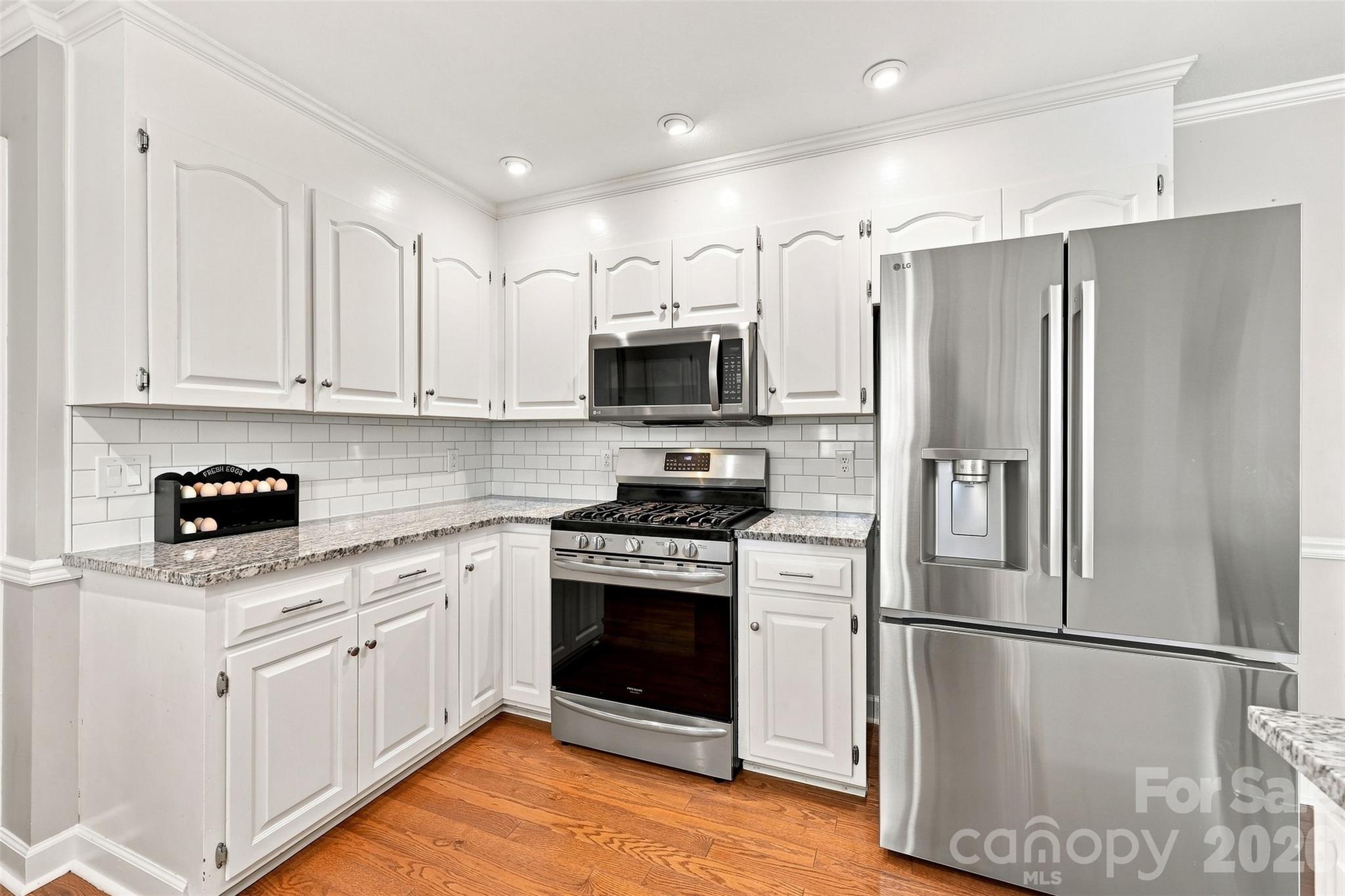 650 Monticello Road — Lancaster