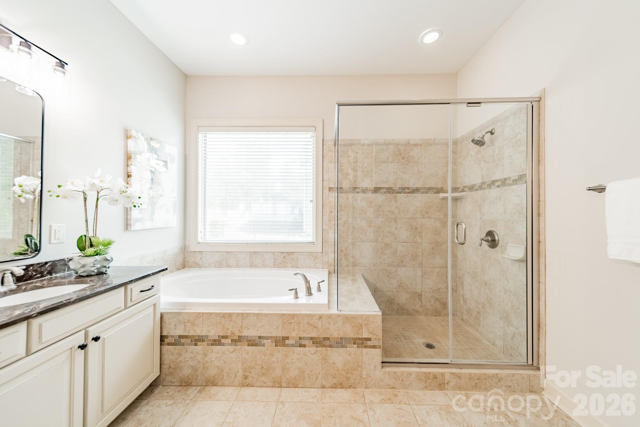 417 Five Leaf Lane — Waxhaw
