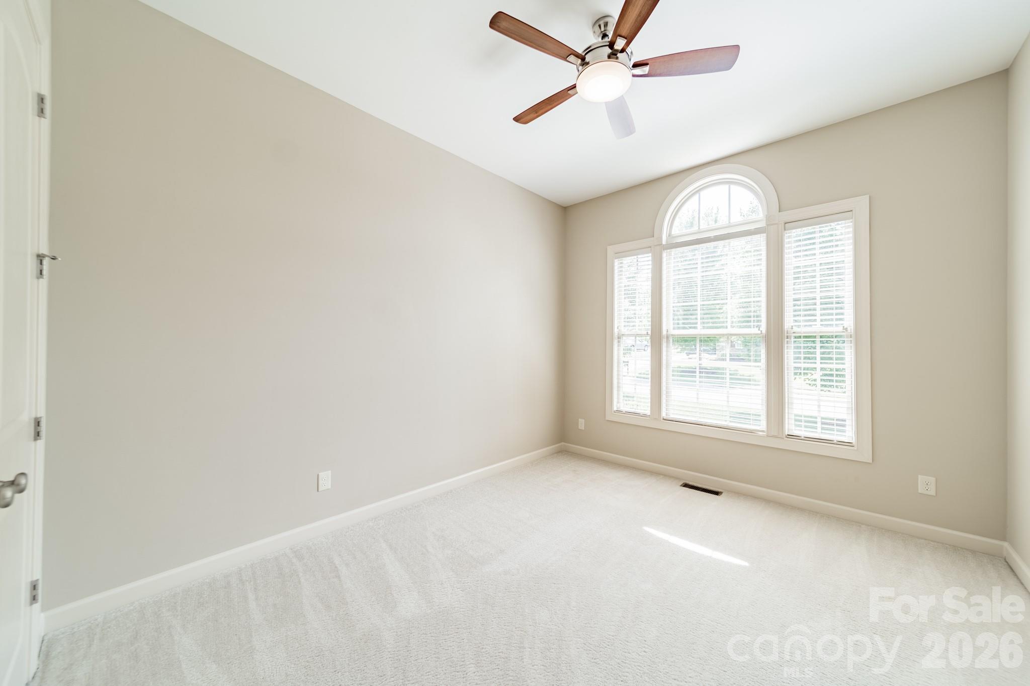 417 Five Leaf Lane — Waxhaw