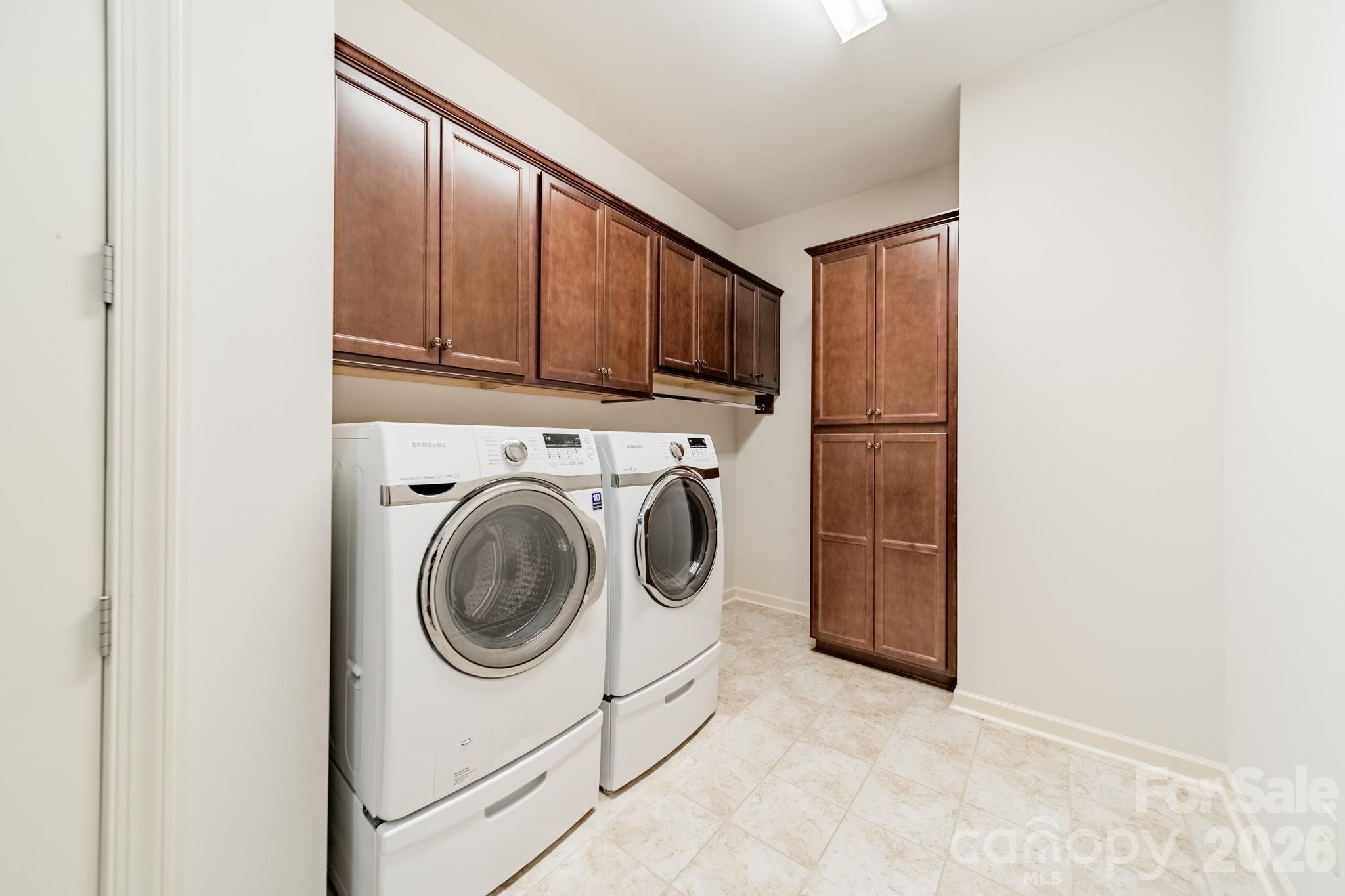 417 Five Leaf Lane — Waxhaw