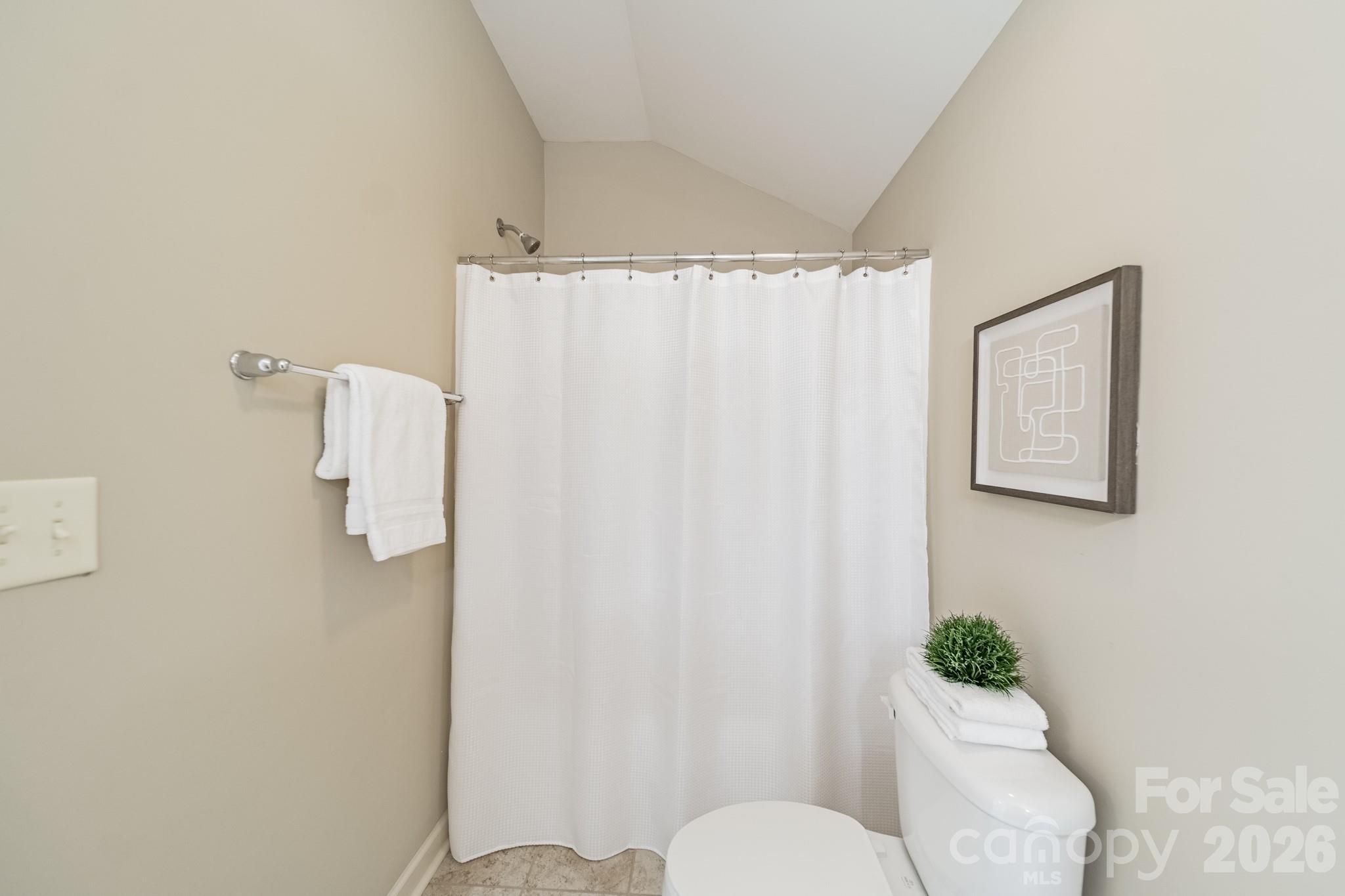 417 Five Leaf Lane — Waxhaw