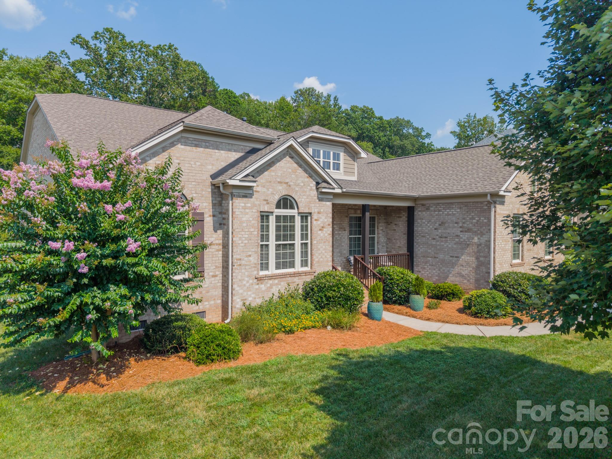 417 Five Leaf Lane — Waxhaw