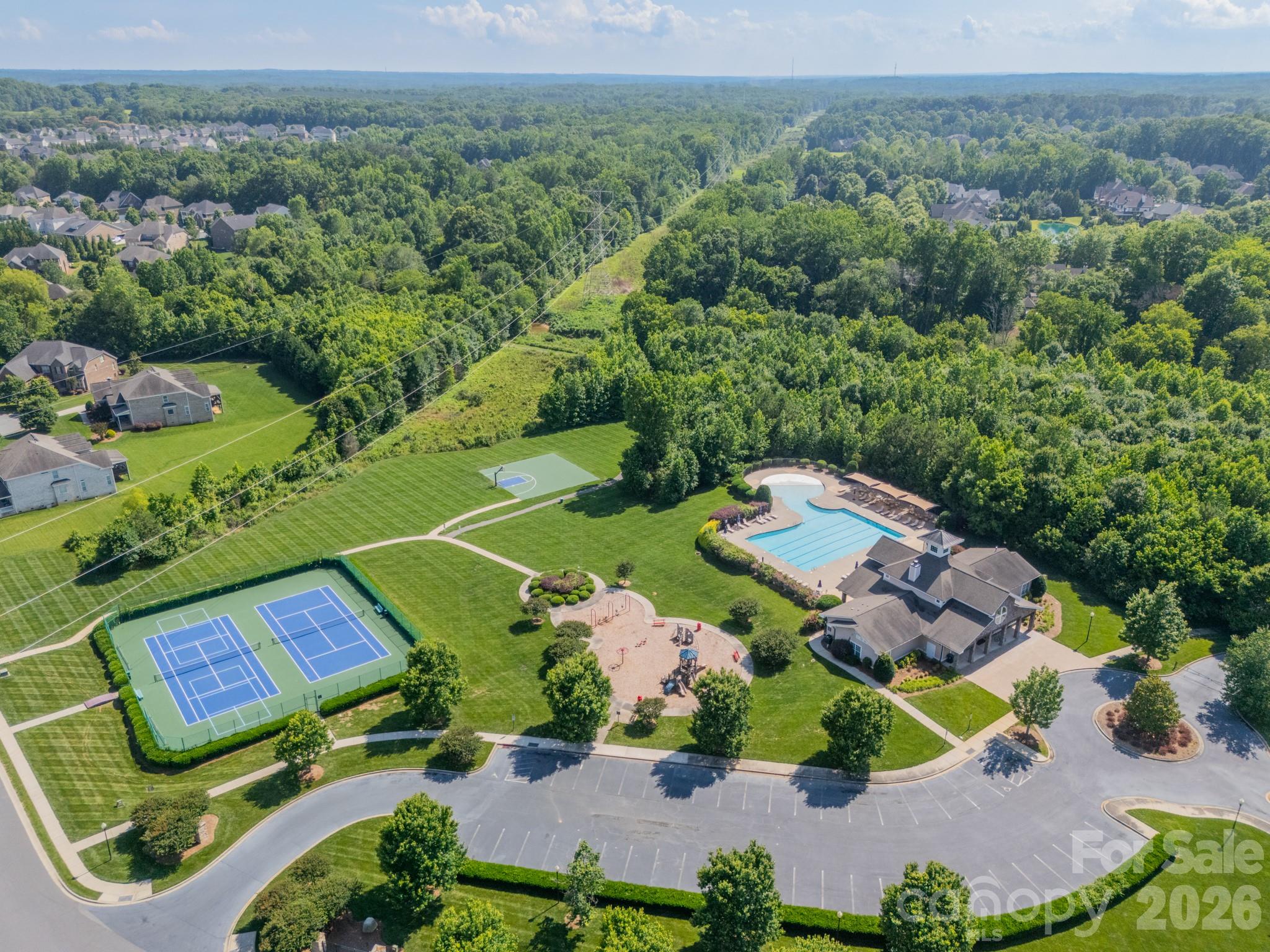 417 Five Leaf Lane — Waxhaw
